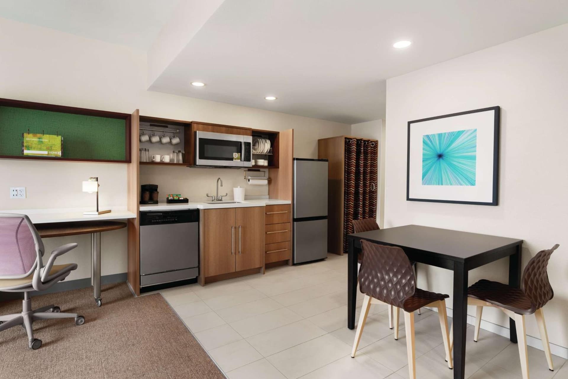 Home2 Suites By Hilton Lancaster gallery photo in Lancaster, PA — image 4