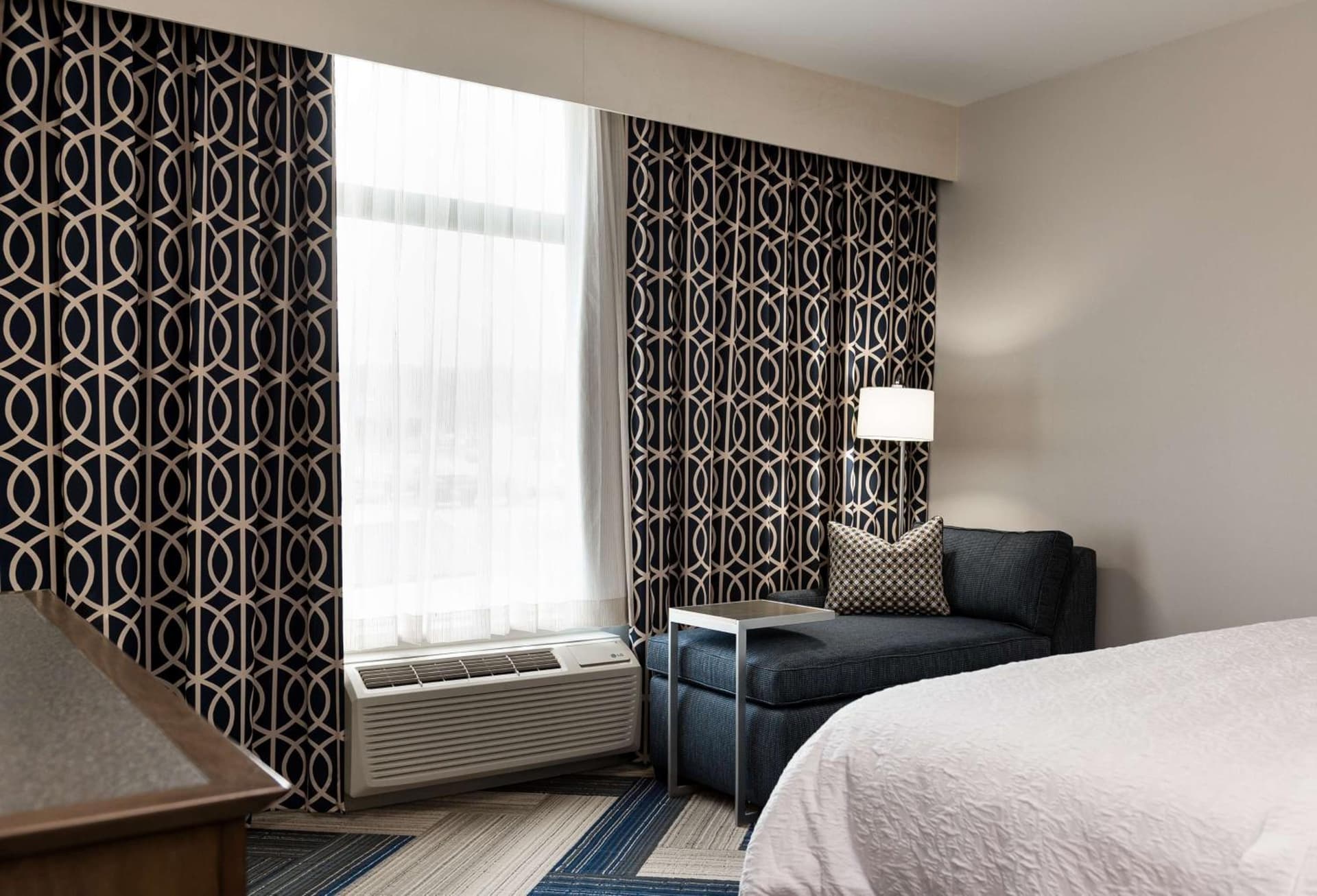 Hampton Inn and Suites La Crosse Downtown gallery photo in La Crosse, WI — image 14