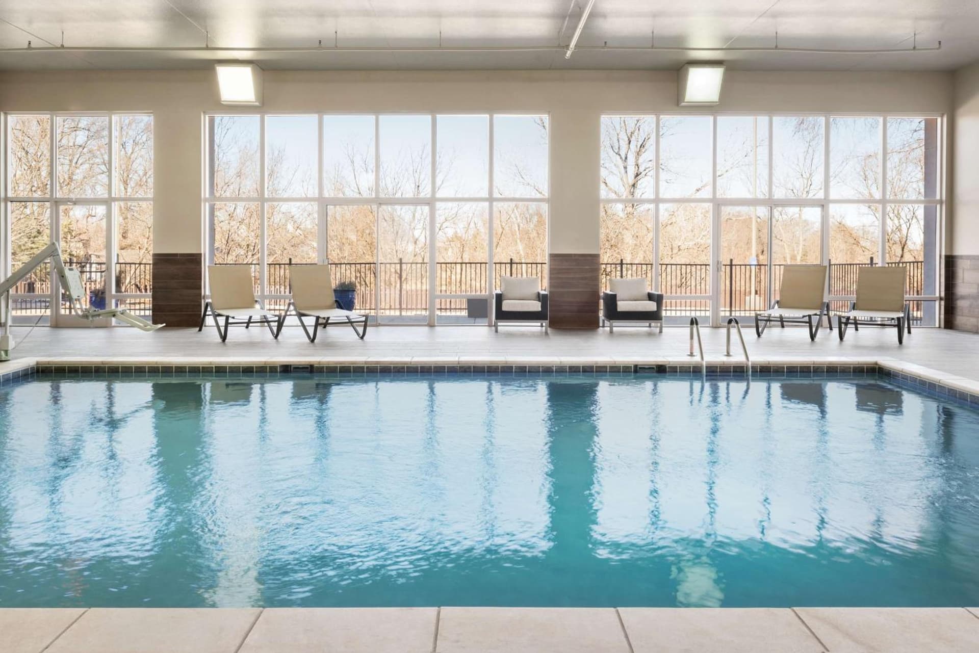 Hampton Inn Lawrence gallery photo in Lawrence, KS — image 10