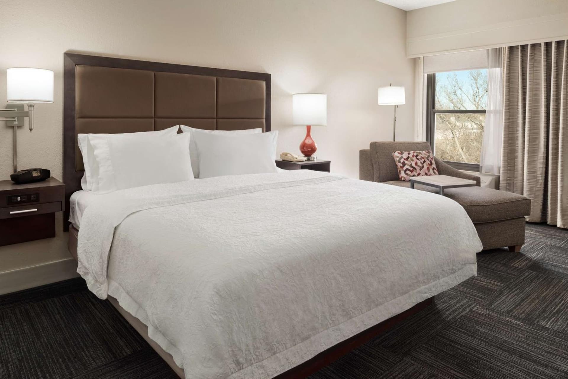 Hampton Inn Lawrence gallery photo in Lawrence, KS — image 13