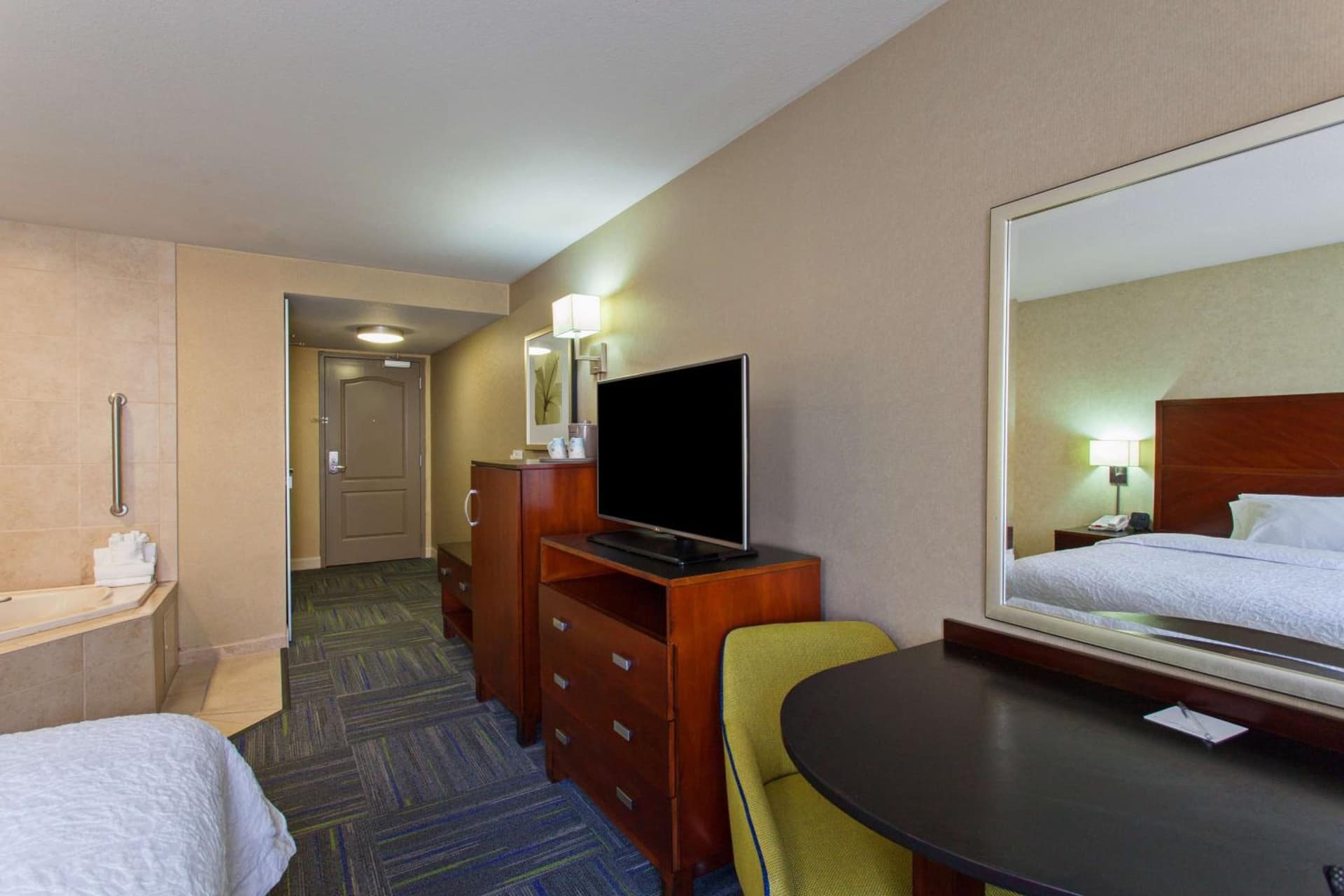 Hampton Inn and Suites Merced gallery photo in Merced, CA — image 4