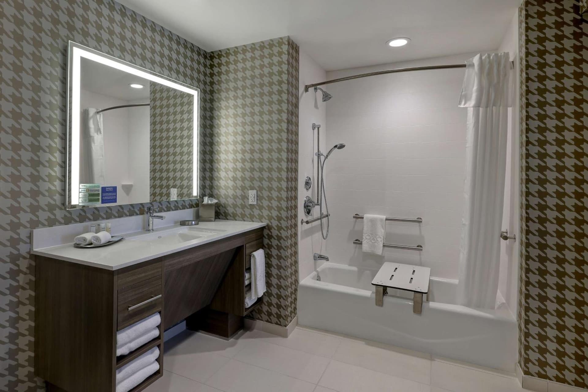 Home2 Suites By Hilton Turlock, Ca gallery photo in Turlock, CA — image 6