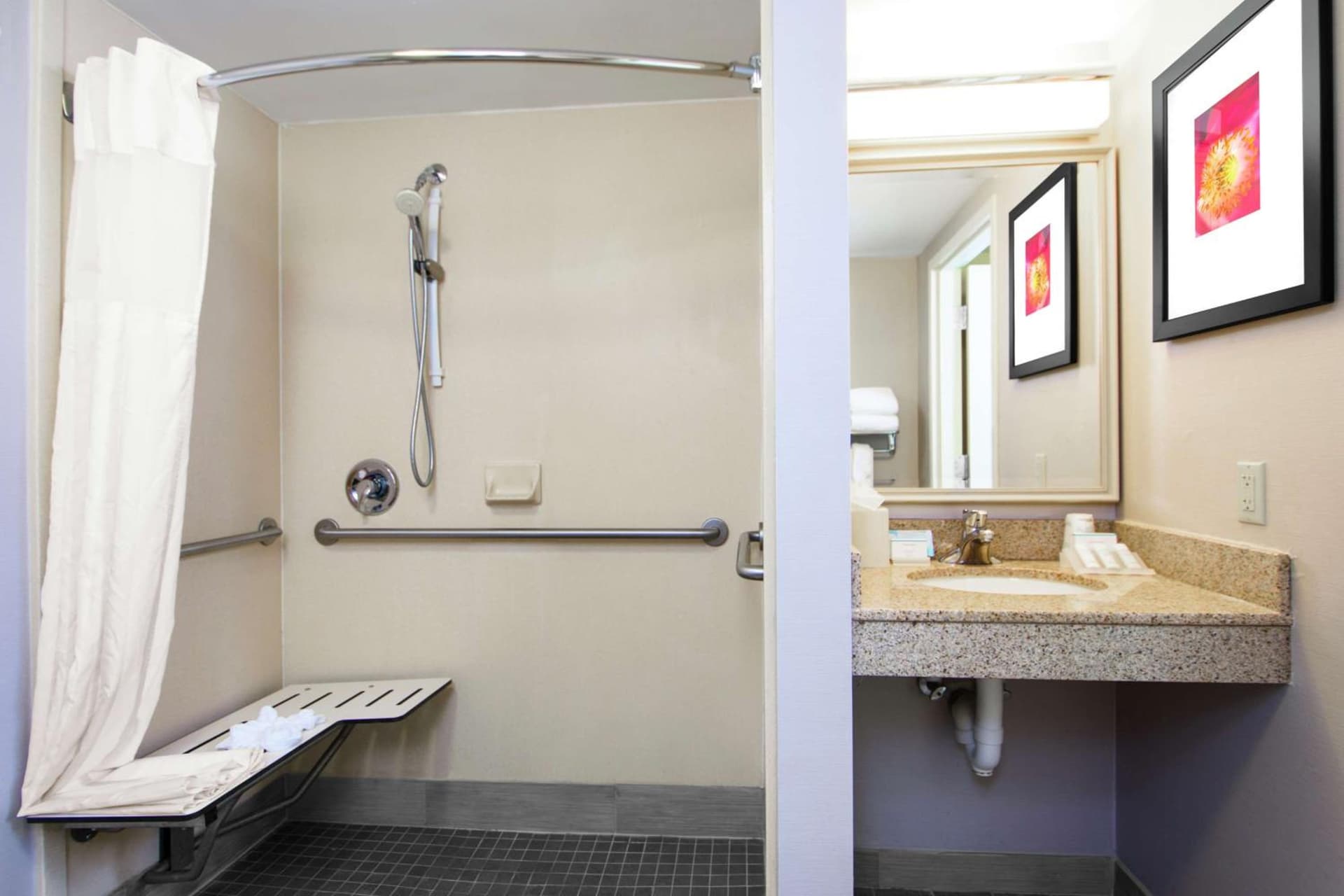 Hilton Garden Inn Independence gallery photo in Independence, MO — image 46