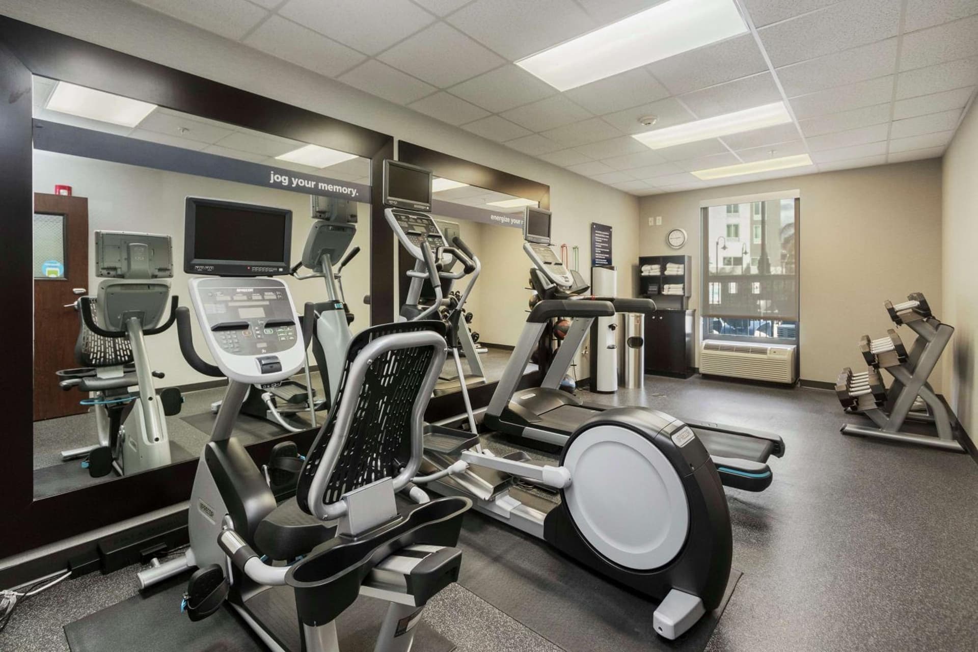 Hampton Inn & Suites Orlando-Apopka gallery photo in Orlando, FL — image 64