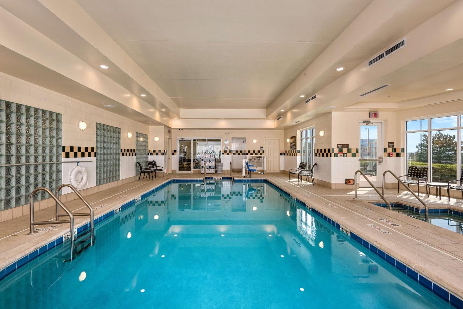Hilton Garden Inn Overland Park property views in Overland Park, KS — gallery photo 3