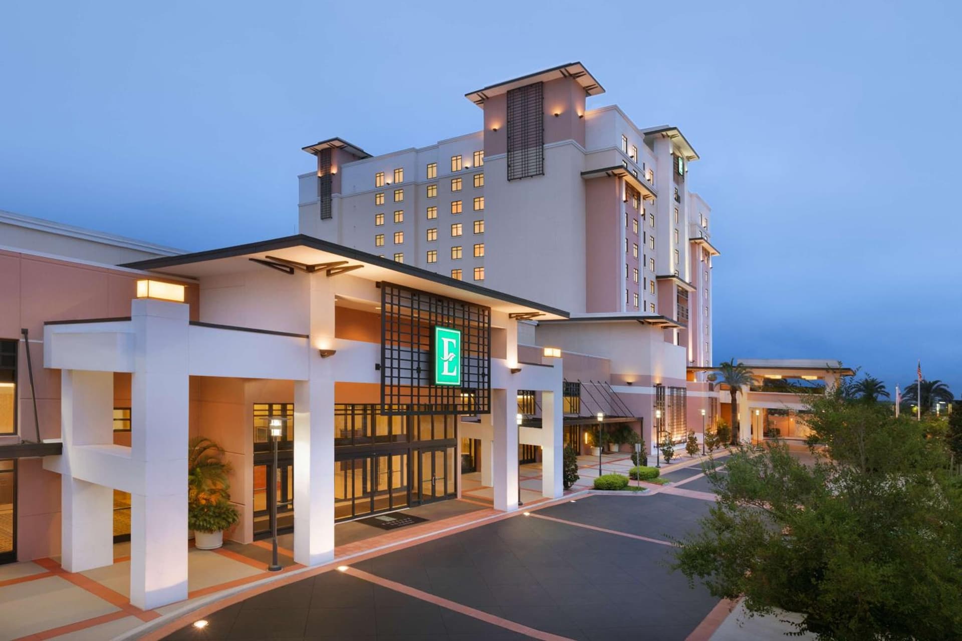 Embassy Suites by Hilton Orlando Lake Buena Vista South property views in Kissimmee, FL — gallery photo 3
