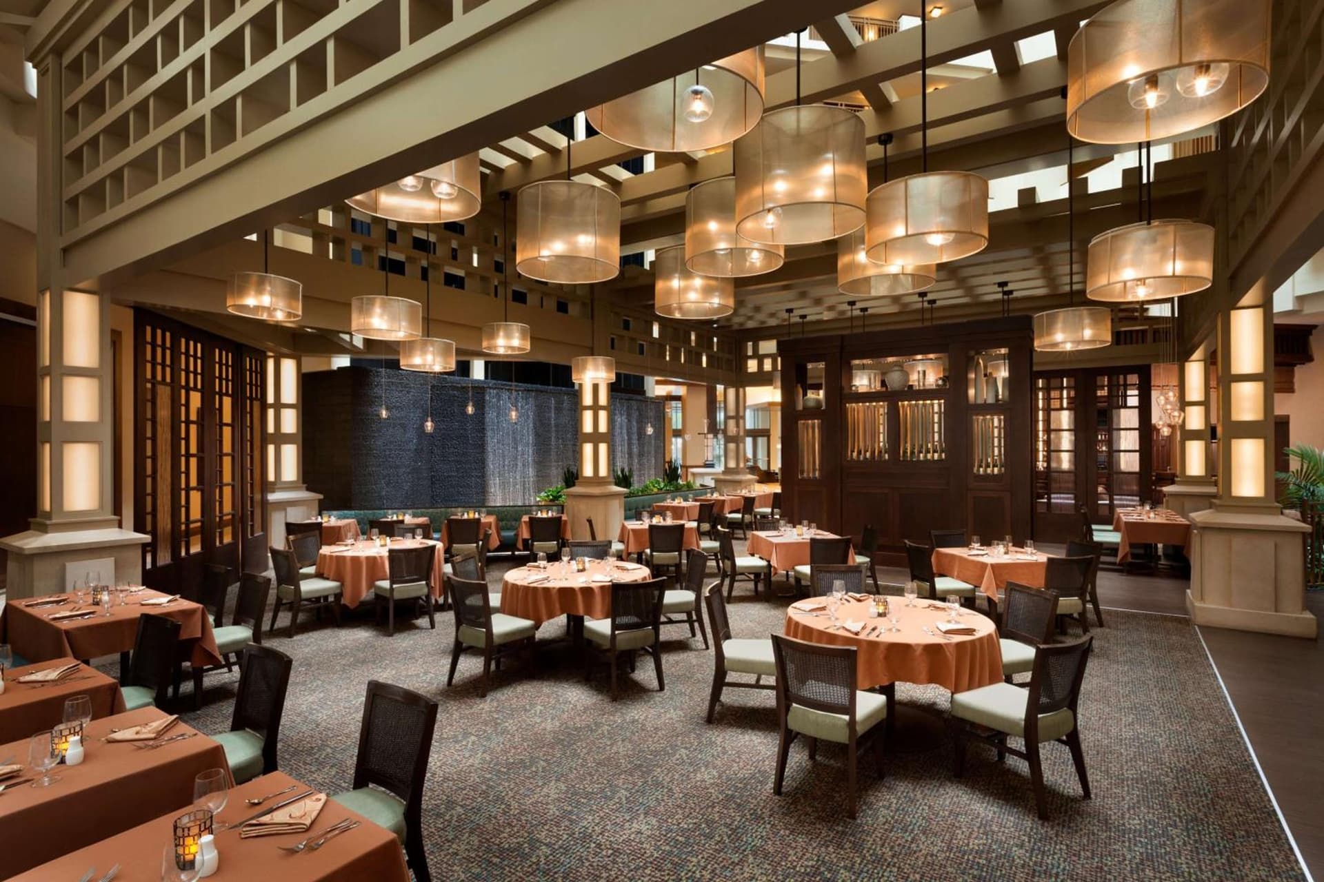 Embassy Suites by Hilton Orlando Lake Buena Vista South gallery photo in Kissimmee, FL — image 50