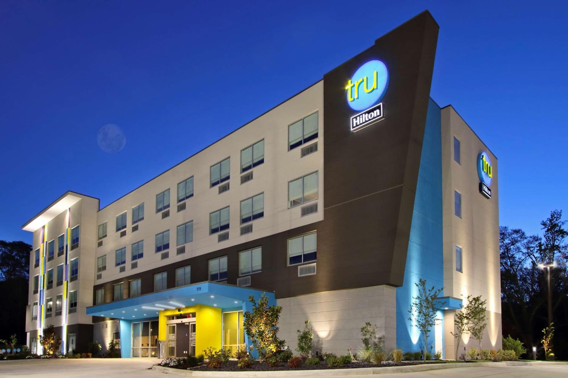 Tru By Hilton Meridian featured exterior or lobby in Meridian, MS — similar hotel