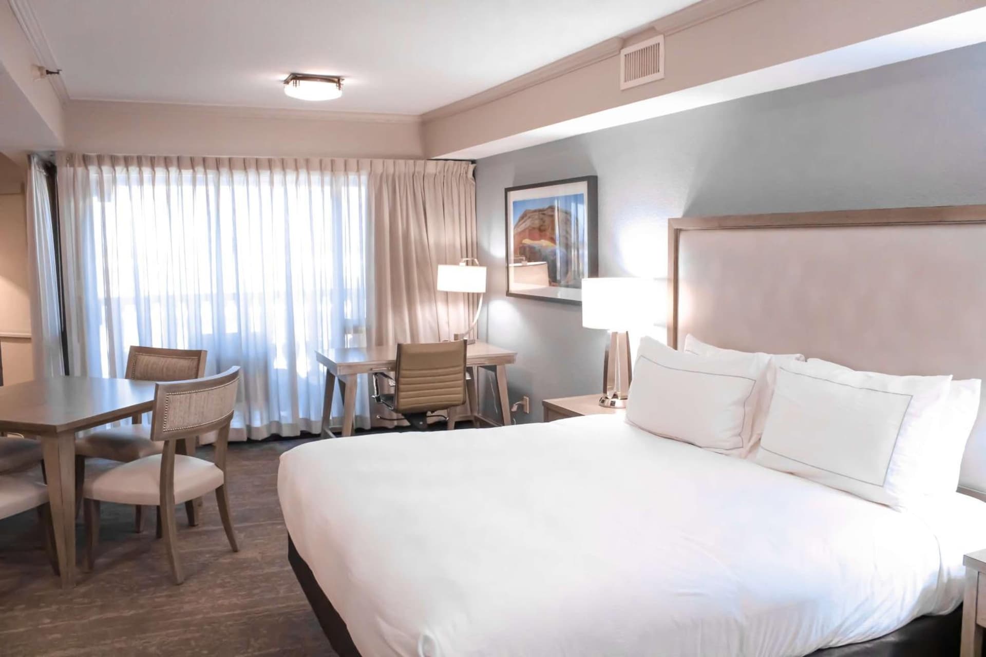Doubletree by Hilton Phoenix Mesa gallery photo in Mesa, AZ — image 8