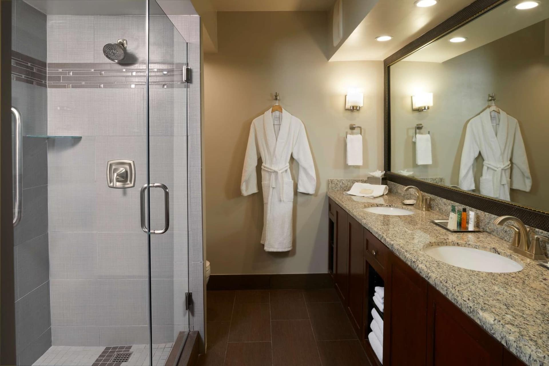 Doubletree by Hilton Phoenix Mesa gallery photo in Mesa, AZ — image 51