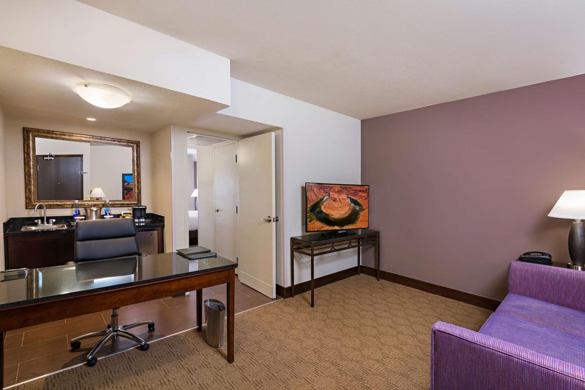 Doubletree by Hilton Phoenix Mesa gallery photo in Mesa, AZ — image 4