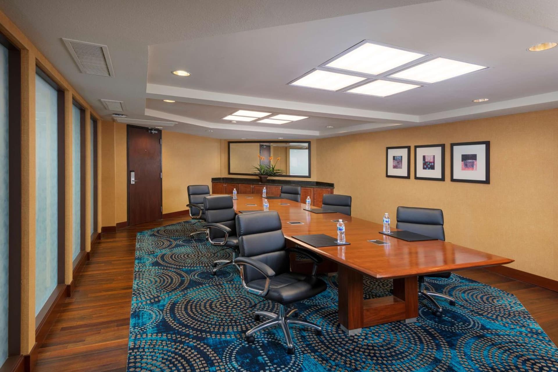Doubletree by Hilton Phoenix Mesa gallery photo in Mesa, AZ — image 6