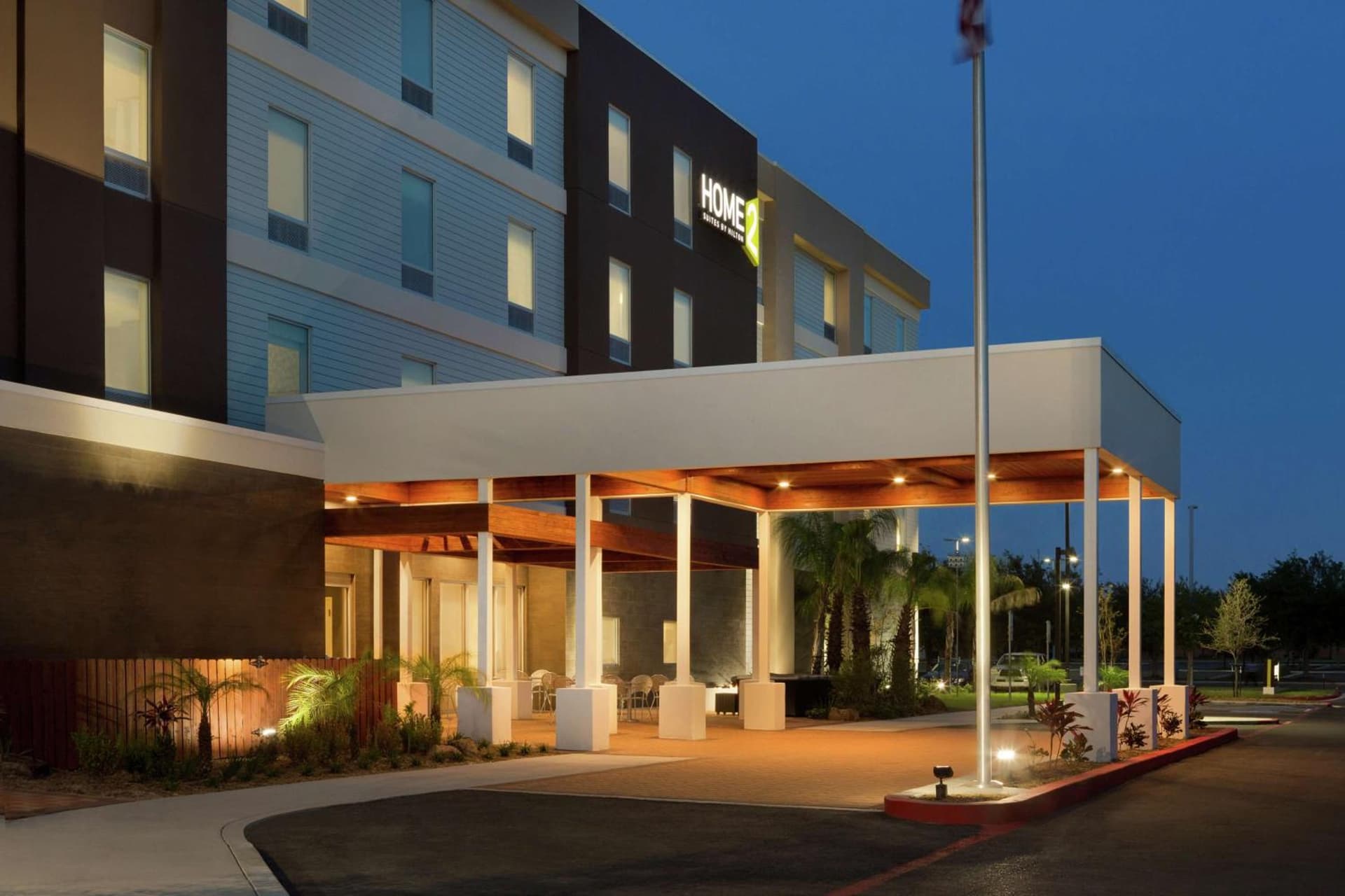Home2 Suites By Hilton McAllen gallery photo in McAllen, TX — image 14