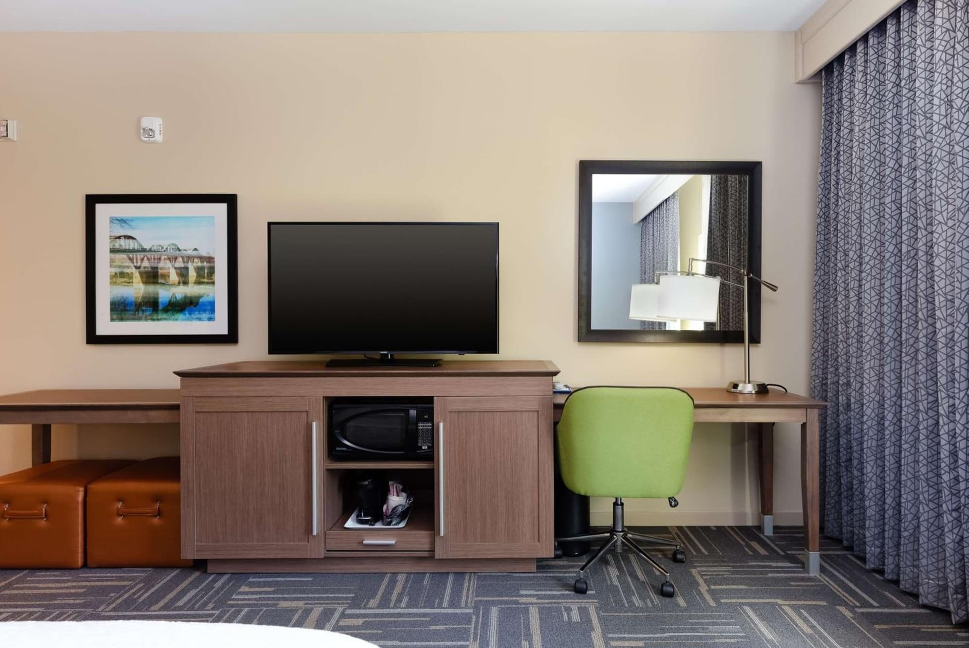Hampton Inn Wetumpka gallery photo in Wetumpka, AL — image 10