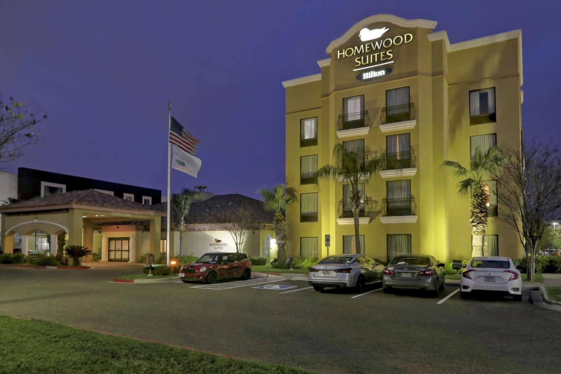 Homewood Suites by Hilton McAllen interior in McAllen, TX — gallery photo 2