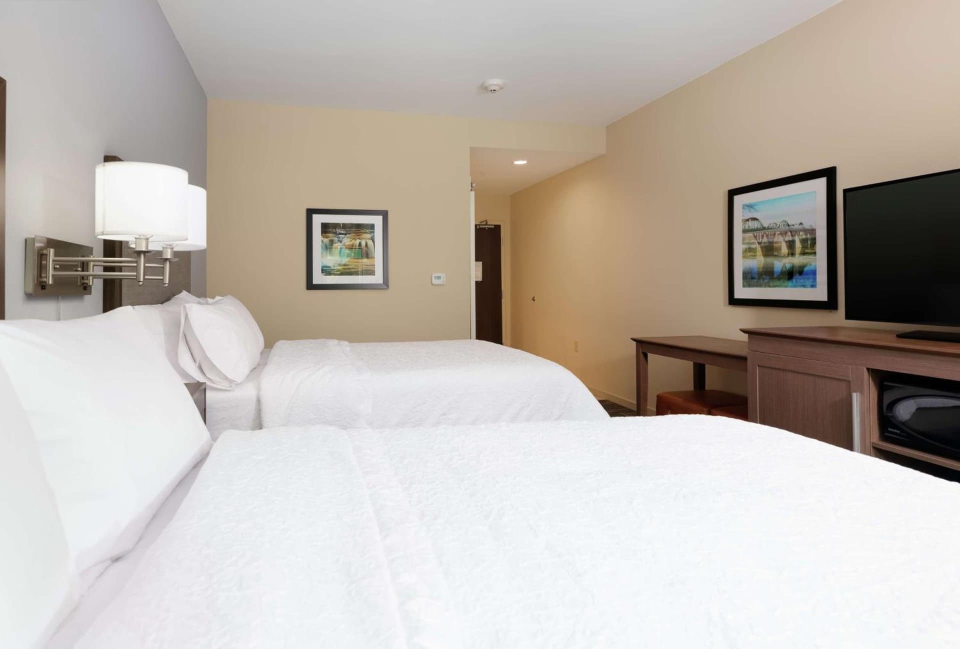 Hampton Inn Wetumpka gallery photo in Wetumpka, AL — image 39