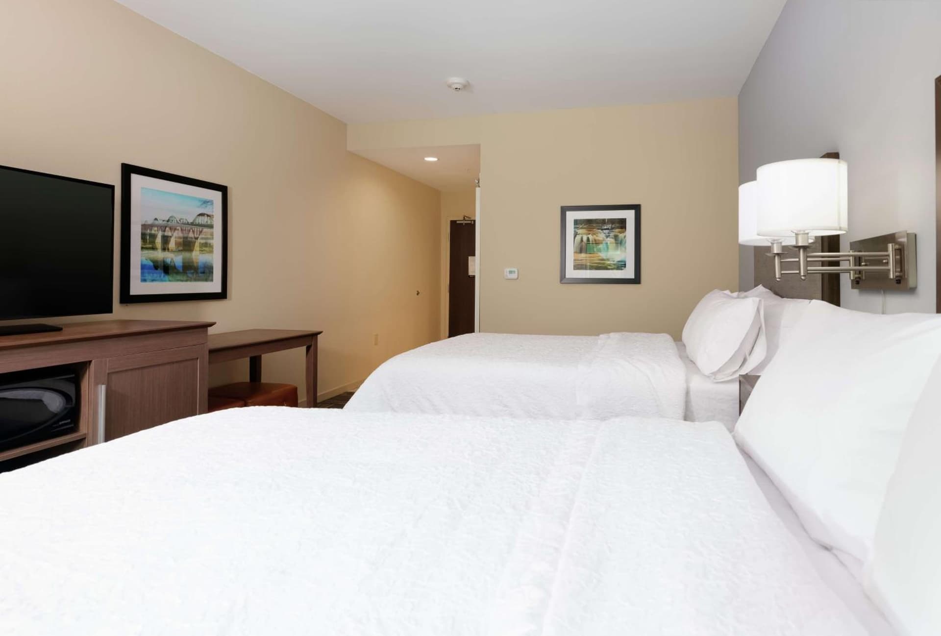 Hampton Inn Wetumpka gallery photo in Wetumpka, AL — image 40
