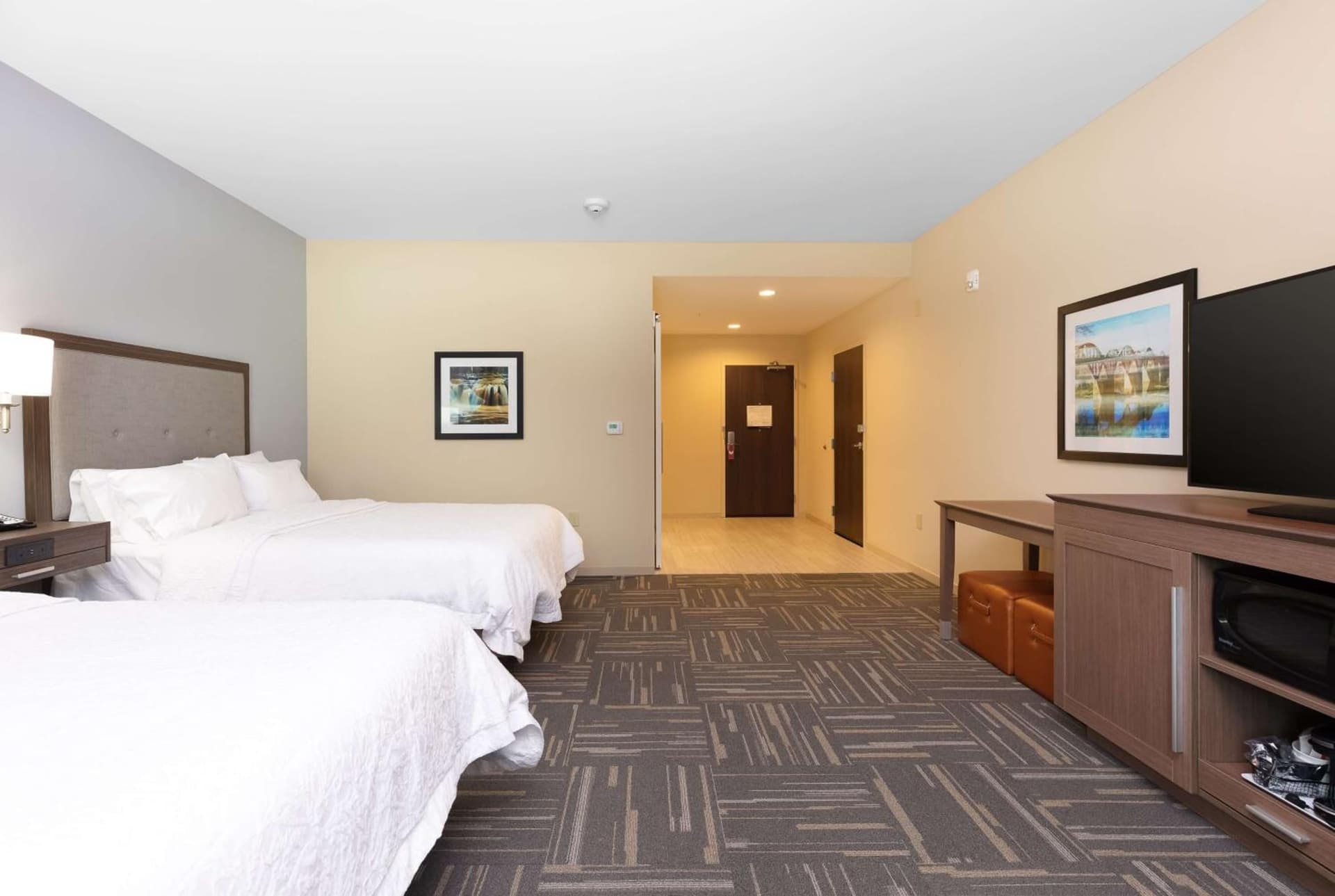 Hampton Inn Wetumpka gallery photo in Wetumpka, AL — image 38