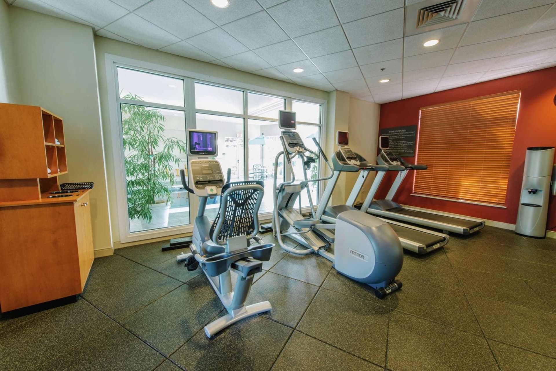 Hilton Garden Inn Manchester Downtown gallery photo in Manchester, NH — image 8