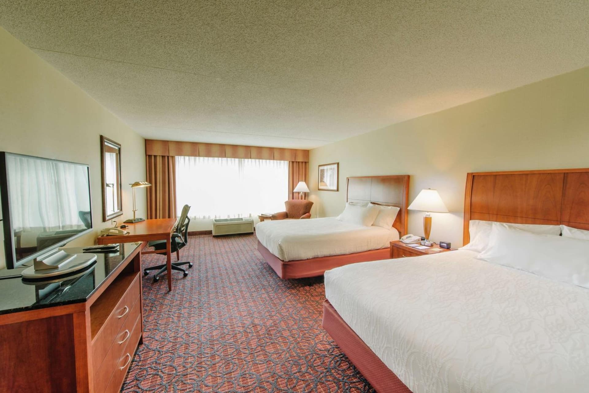 Hilton Garden Inn Manchester Downtown interior in Manchester, NH — gallery photo 2