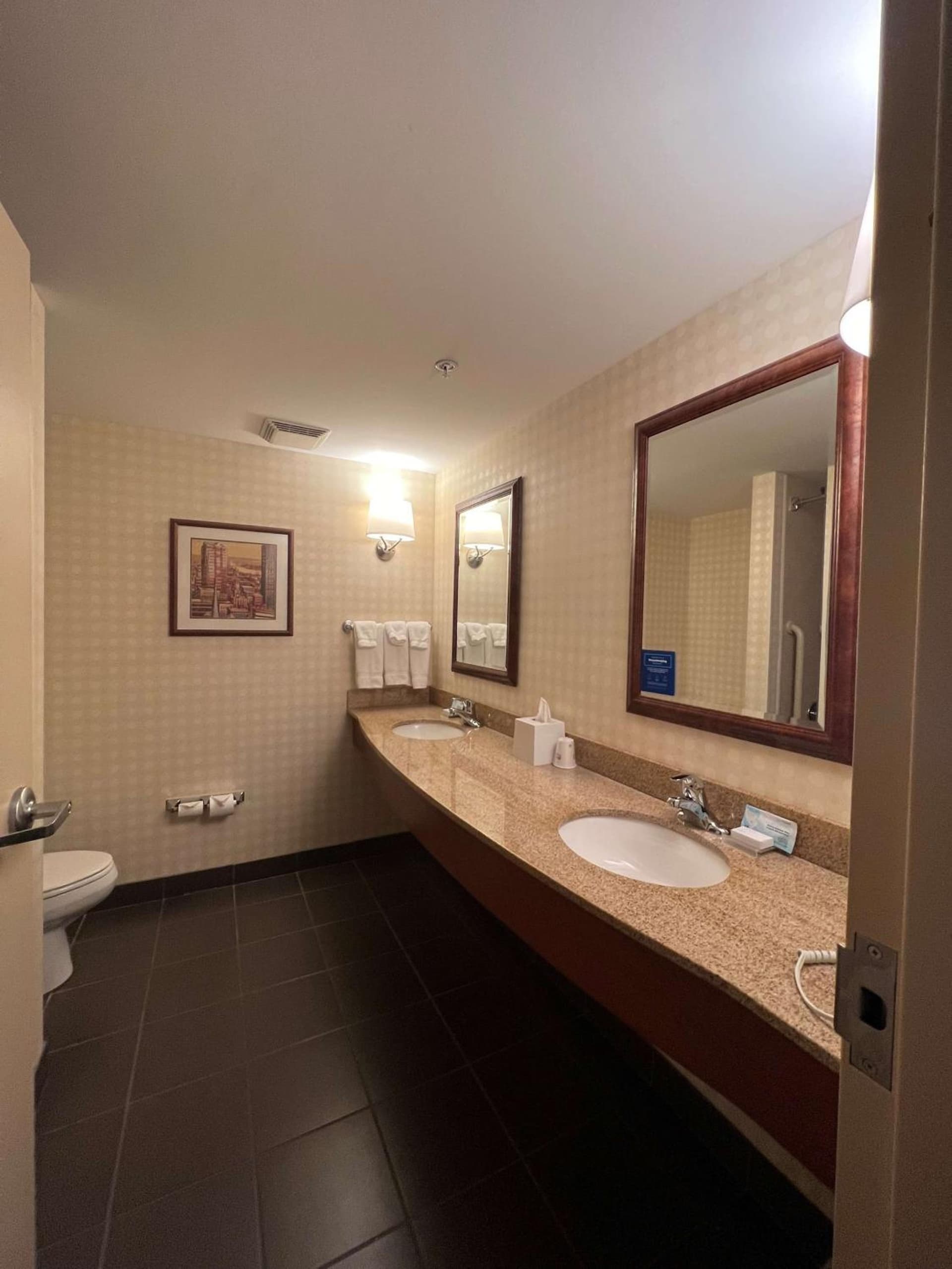 Hilton Garden Inn Manchester Downtown gallery photo in Manchester, NH — image 39