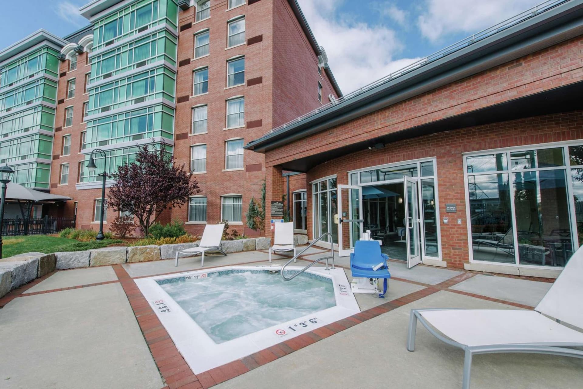 Hilton Garden Inn Manchester Downtown gallery photo in Manchester, NH — image 22