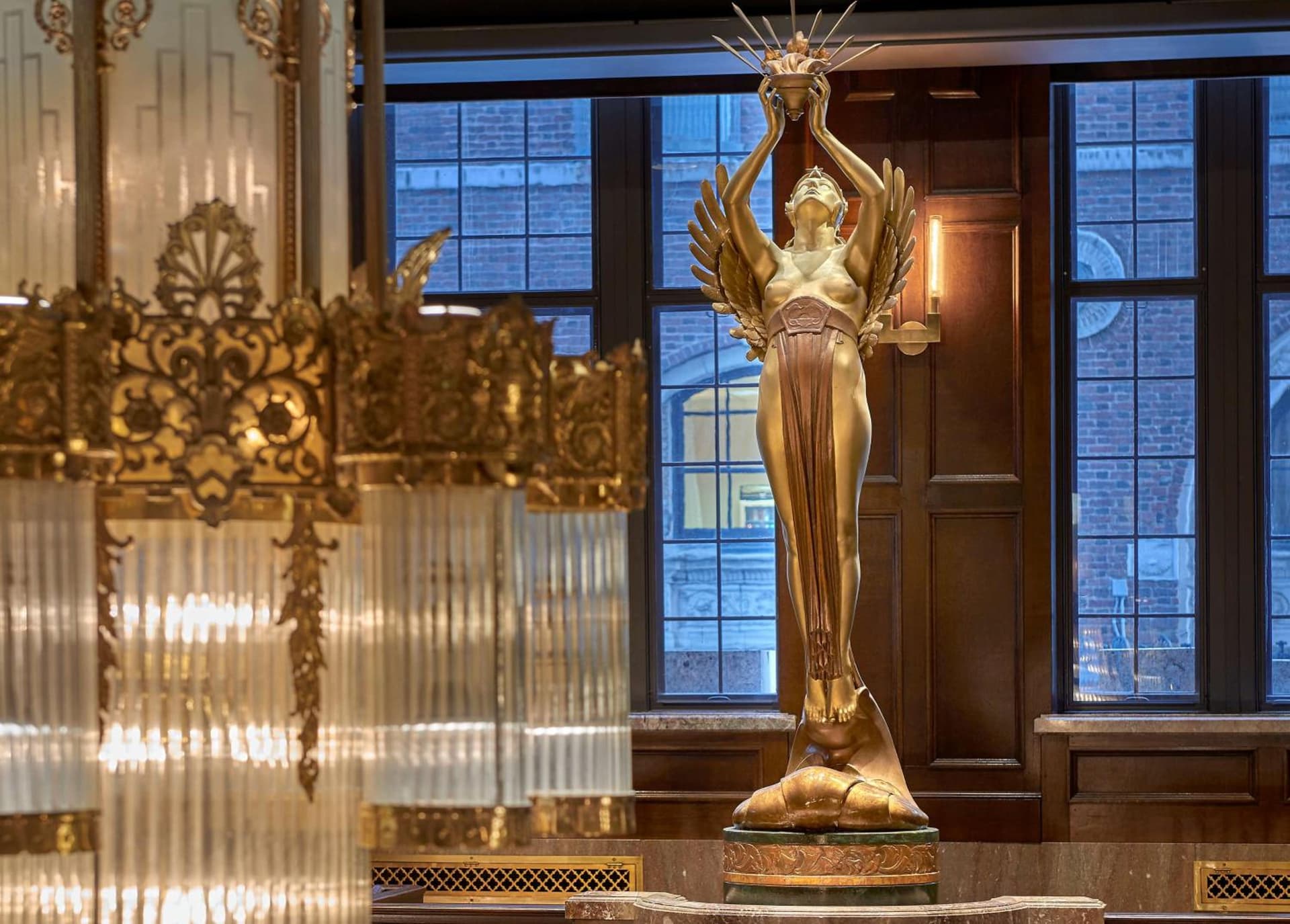 Hotel Phillips Kansas City, Curio Collection By Hilton gallery photo in Kansas City, MO — image 24