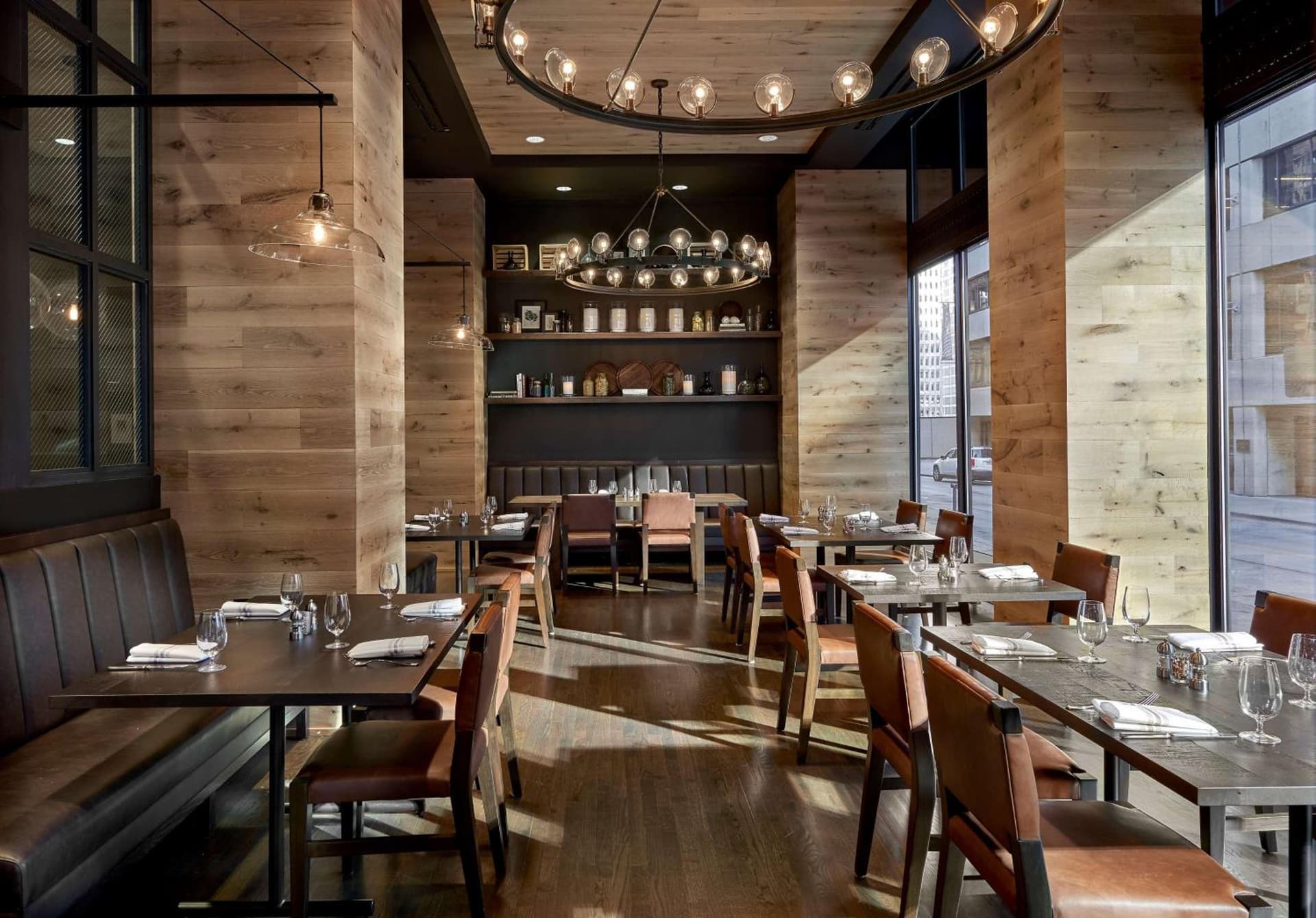 Hotel Phillips Kansas City, Curio Collection By Hilton gallery photo in Kansas City, MO — image 25