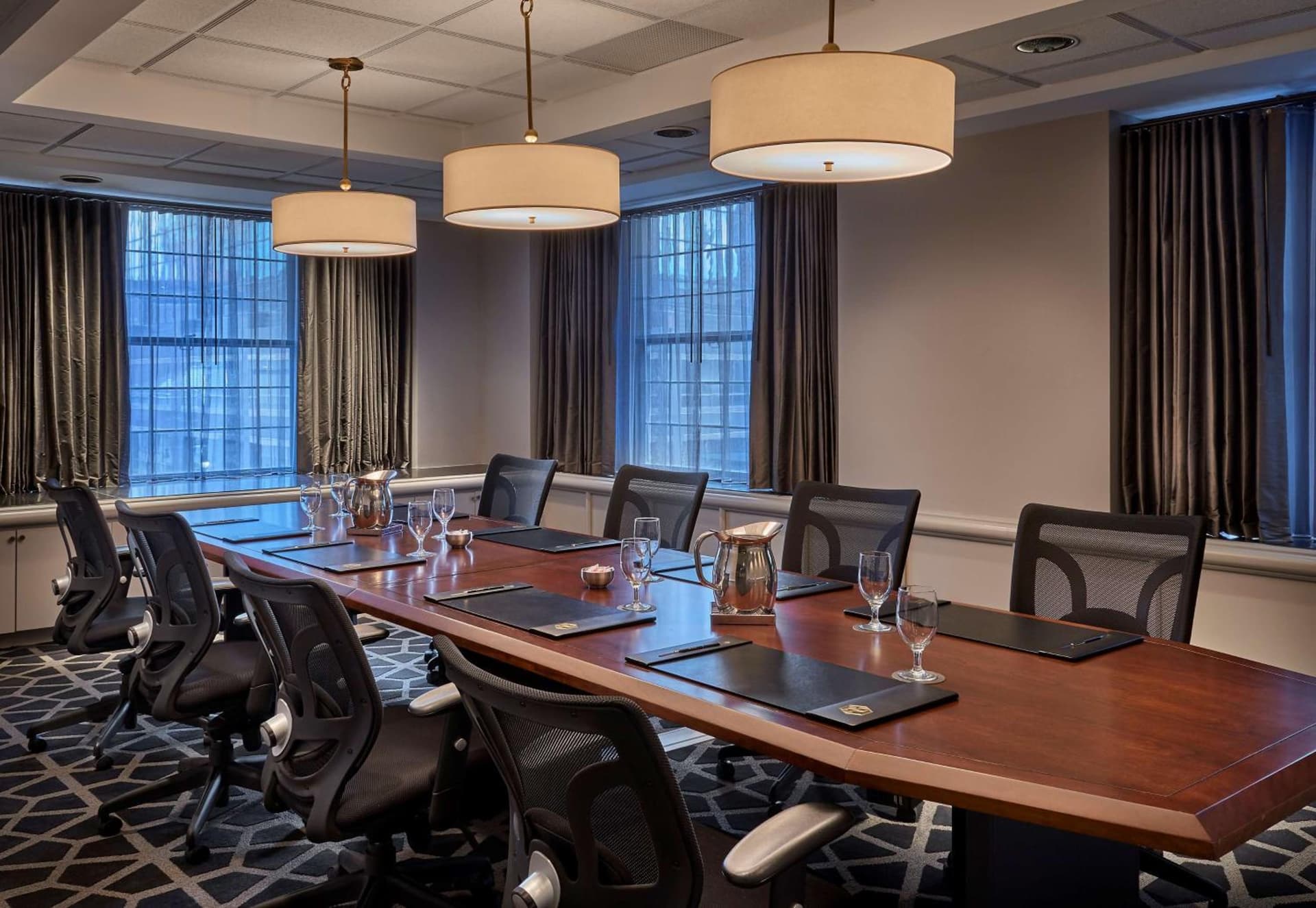 Hotel Phillips Kansas City, Curio Collection By Hilton gallery photo in Kansas City, MO — image 6