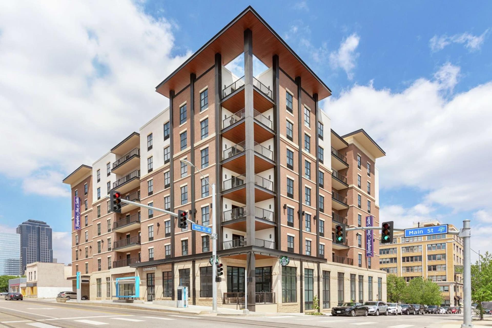 Hampton Inn Suites Kansas City Downtown Crossroads exterior or lobby in Kansas City, MO — main listing photo