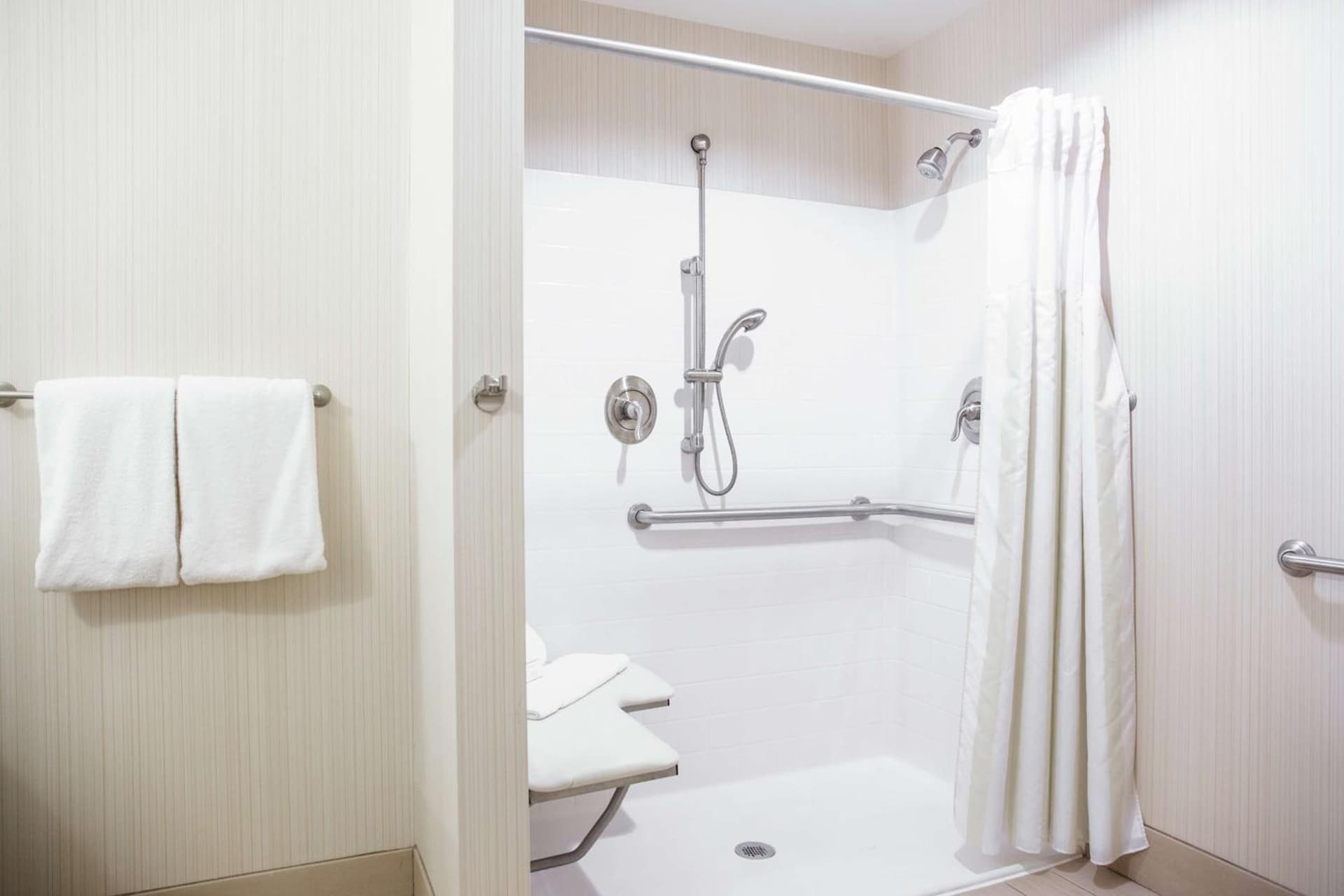 Hilton Garden Inn Milwaukee Downtown gallery photo in Milwaukee, WI — image 27