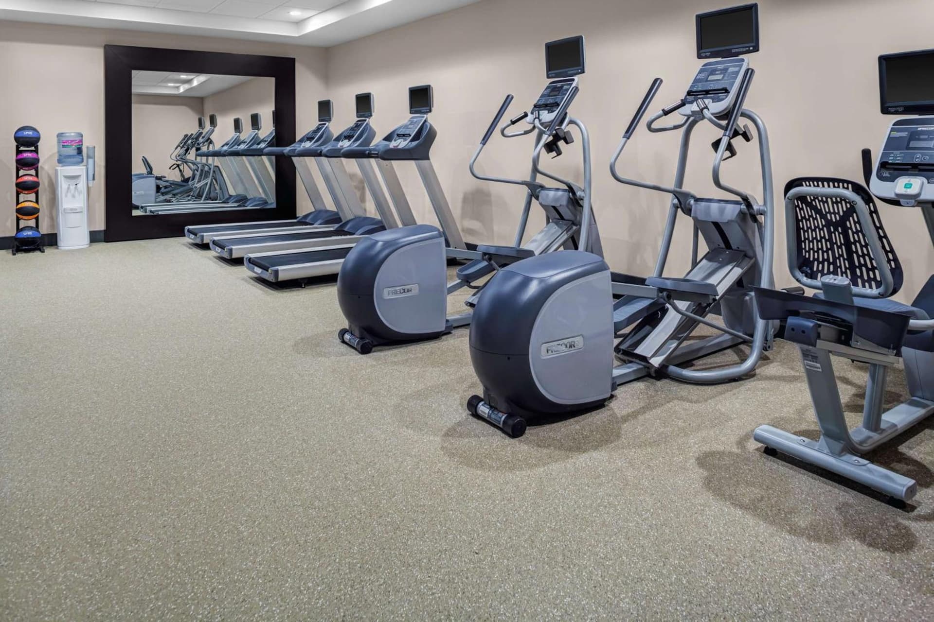 Homewood Suites By Hilton Wauwatosa Milwaukee gallery photo in Wauwatosa, WI — image 20