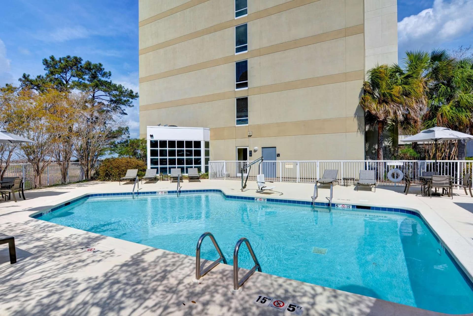 Hampton Inn Mobile/East Bay gallery photo in Daphne, AL — image 10