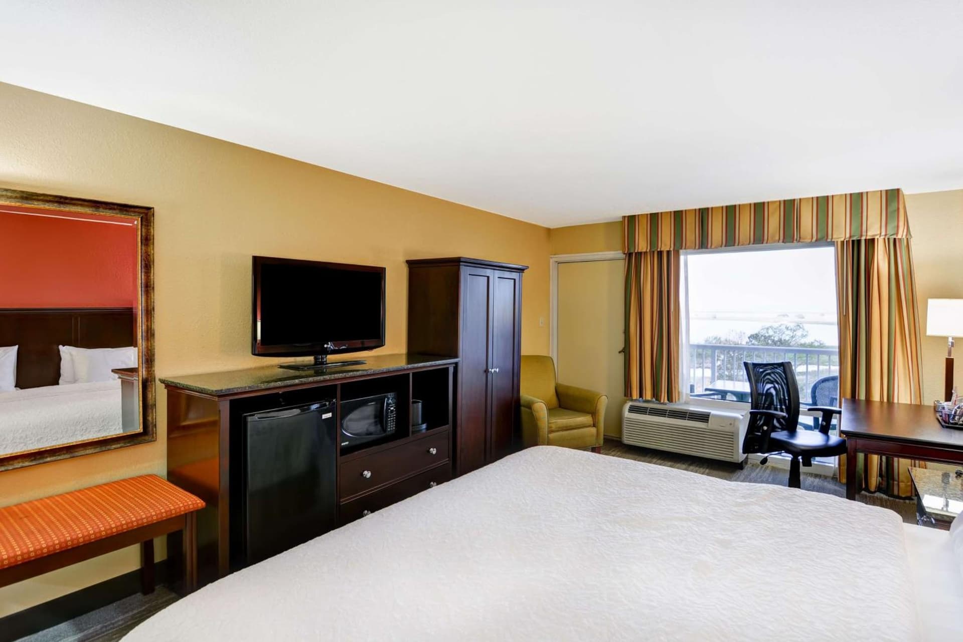 Hampton Inn Mobile/East Bay gallery photo in Daphne, AL — image 37