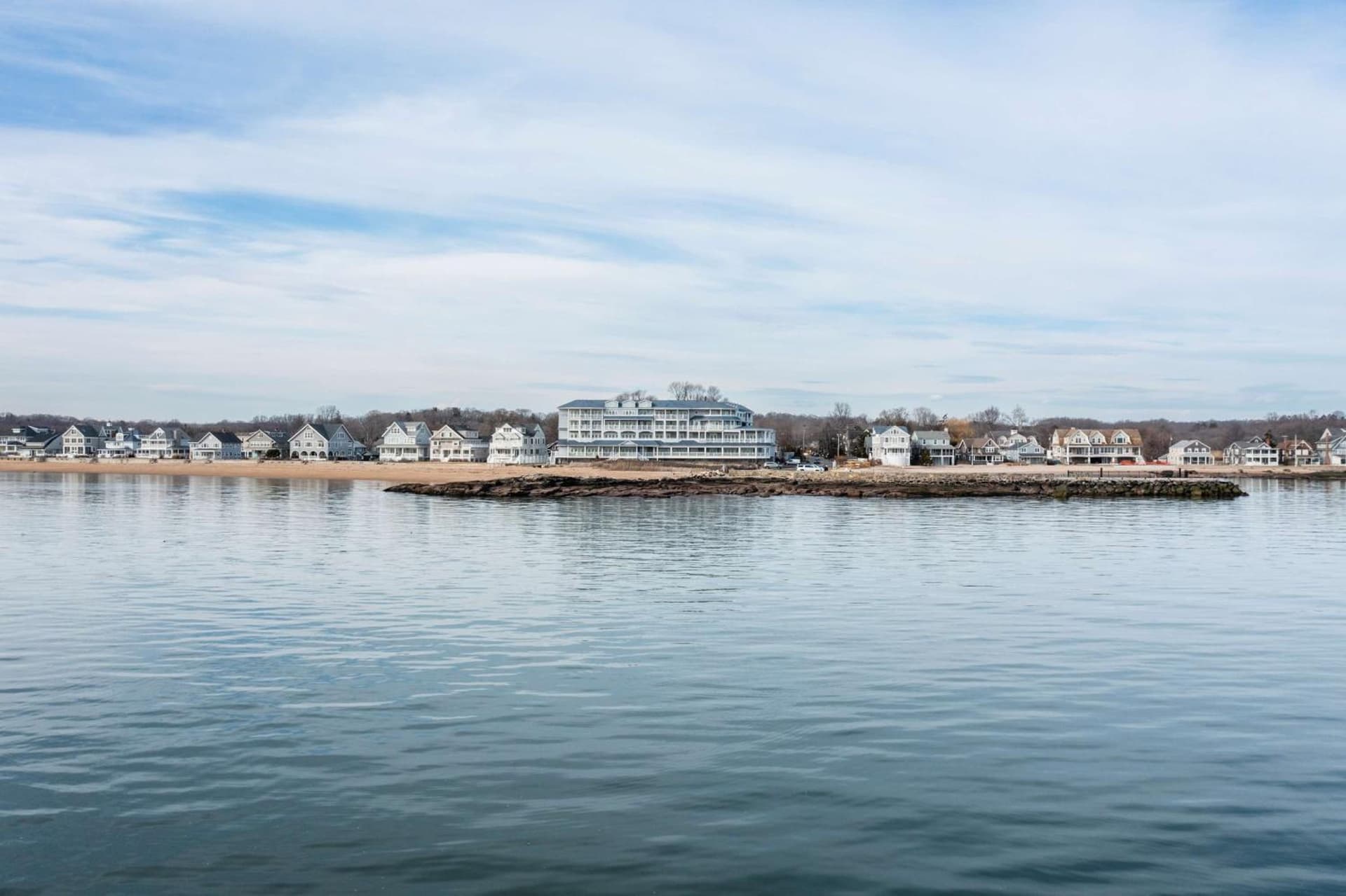 Madison Beach Hotel, Curio Collection by Hilton gallery photo in Madison — image 36