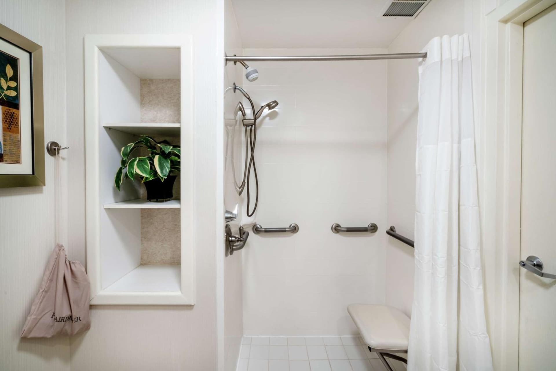 Hampton Inn & Suites Mooresville gallery photo in Mooresville, NC — image 50