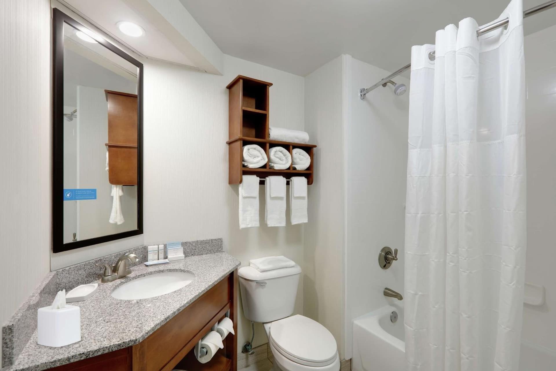Hampton Inn & Suites Mooresville gallery photo in Mooresville, NC — image 42