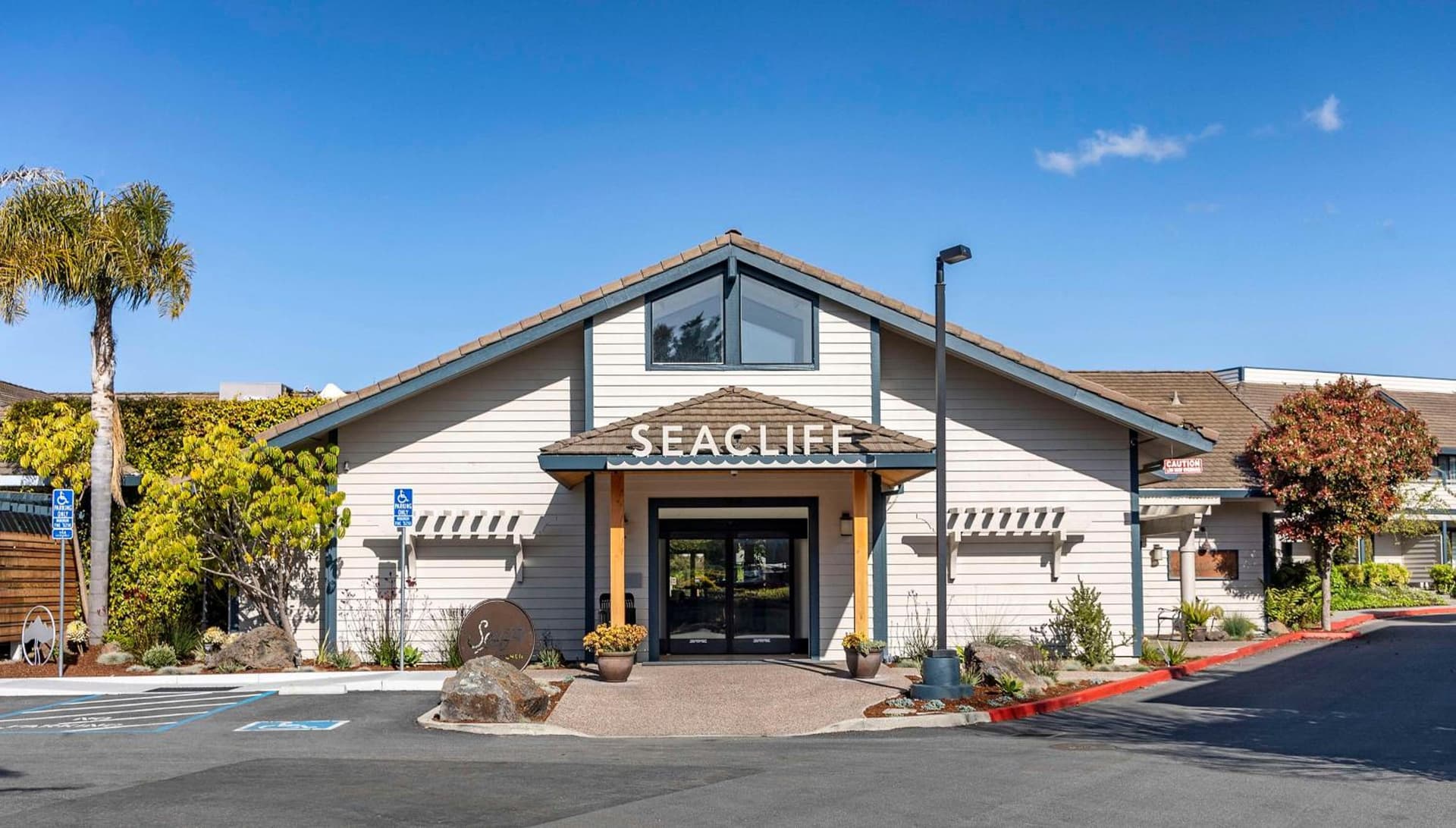 Seacliff Inn Aptos, Tapestry Collection by Hilton property views in Aptos, CA — gallery photo 3