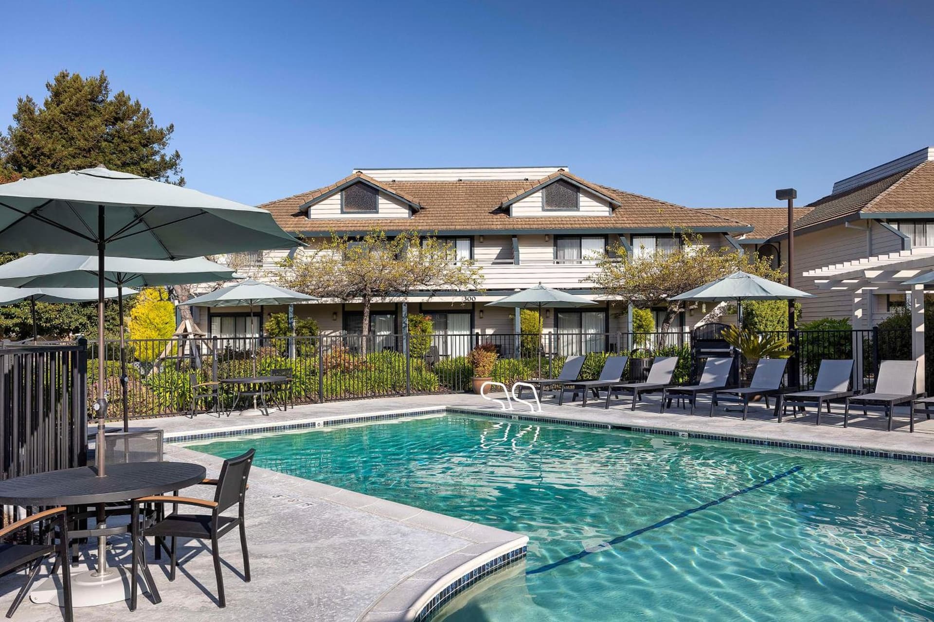 Seacliff Inn Aptos, Tapestry Collection by Hilton gallery photo in Aptos, CA — image 31