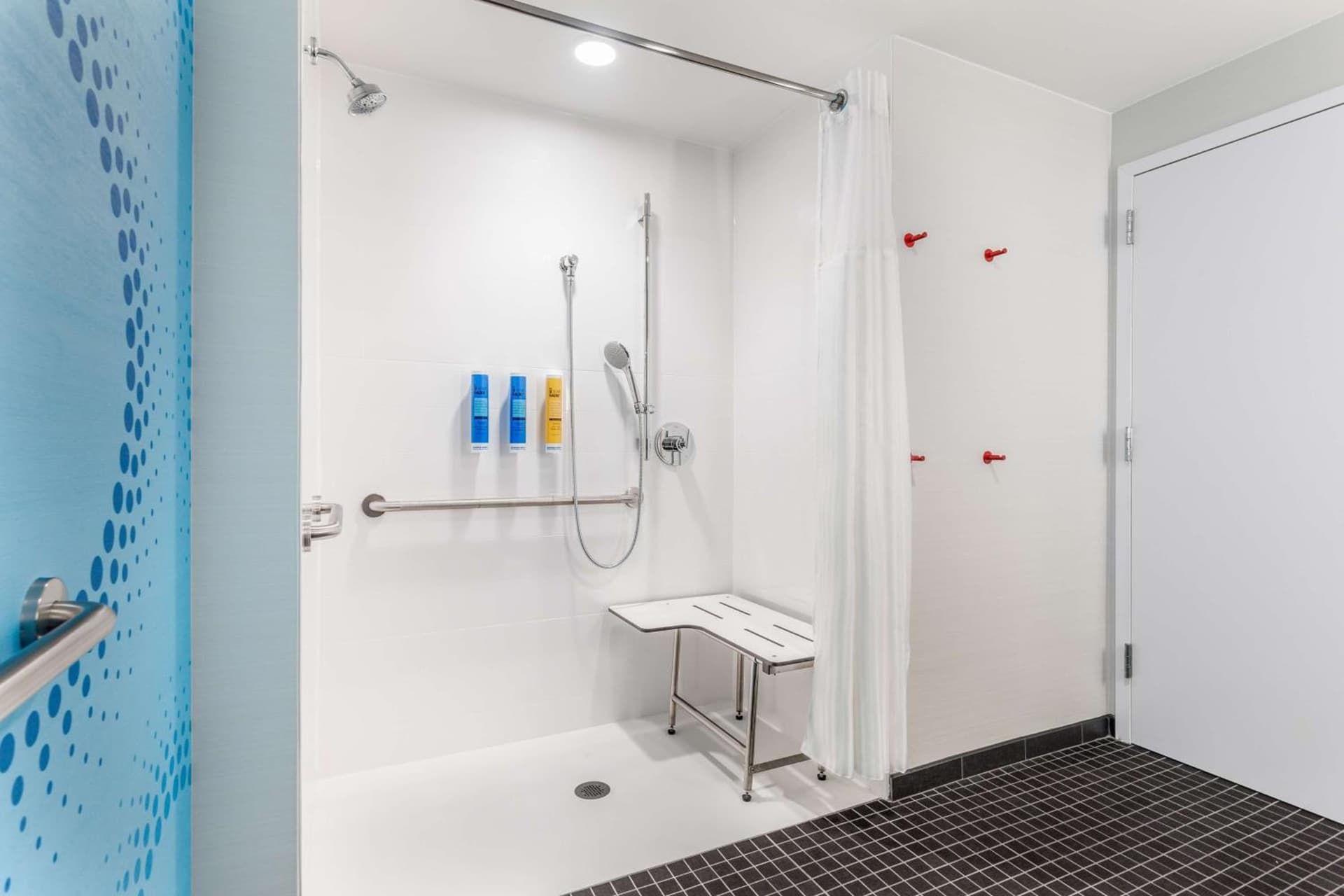 Tru By Hilton Madison West interior in Madison, WI — gallery photo 2