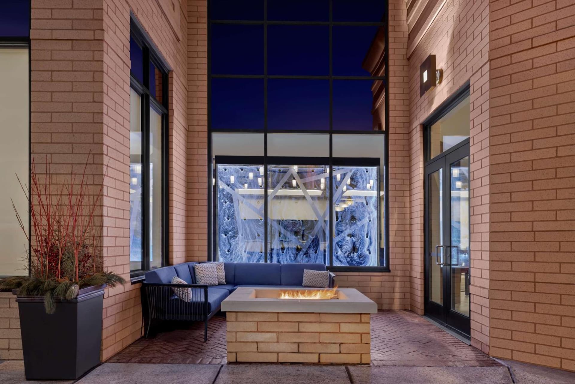 Hilton Garden Inn Minneapolis Downtown property views in Minneapolis, MN — gallery photo 3
