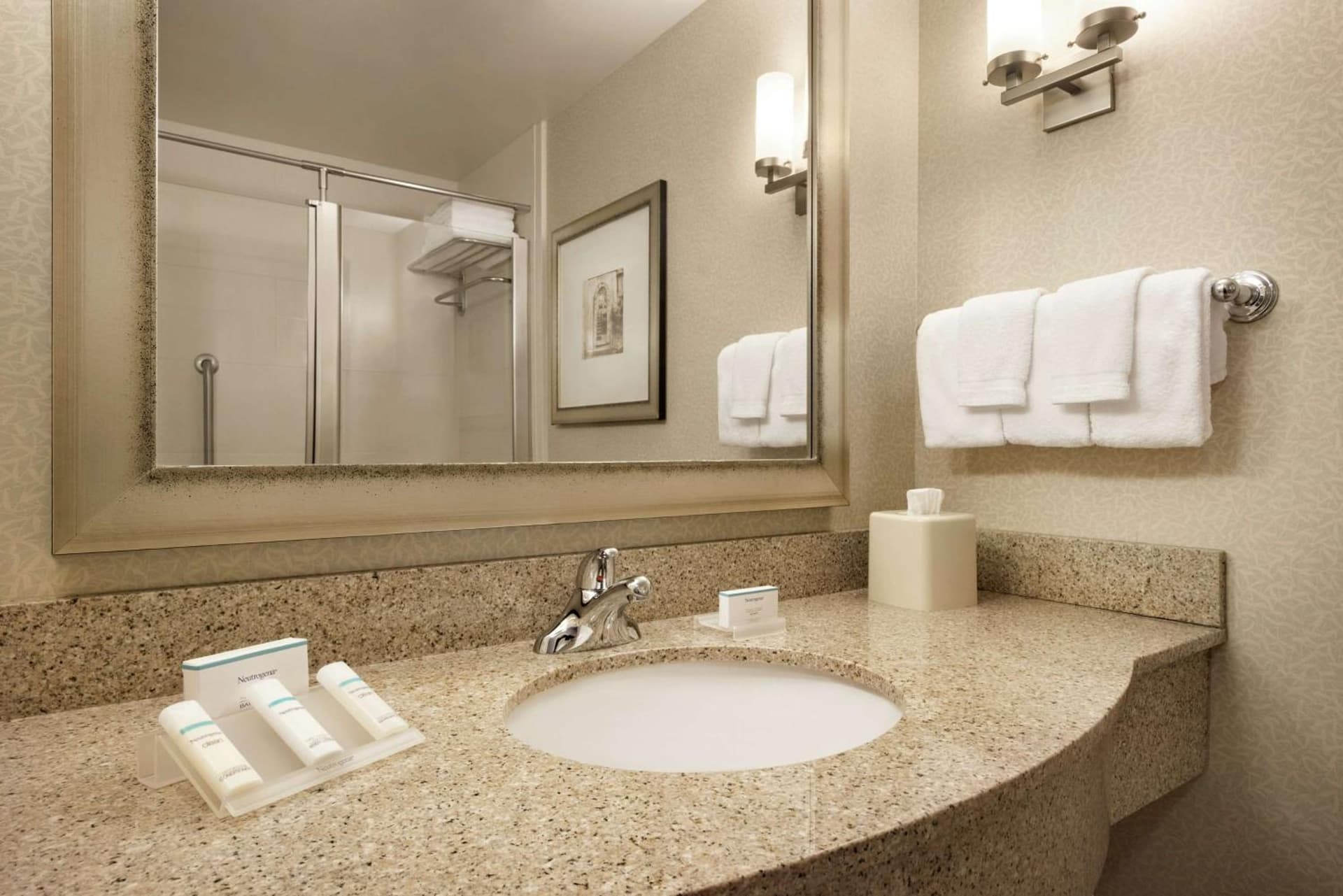 Hilton Garden Inn Minneapolis Downtown gallery photo in Minneapolis, MN — image 45