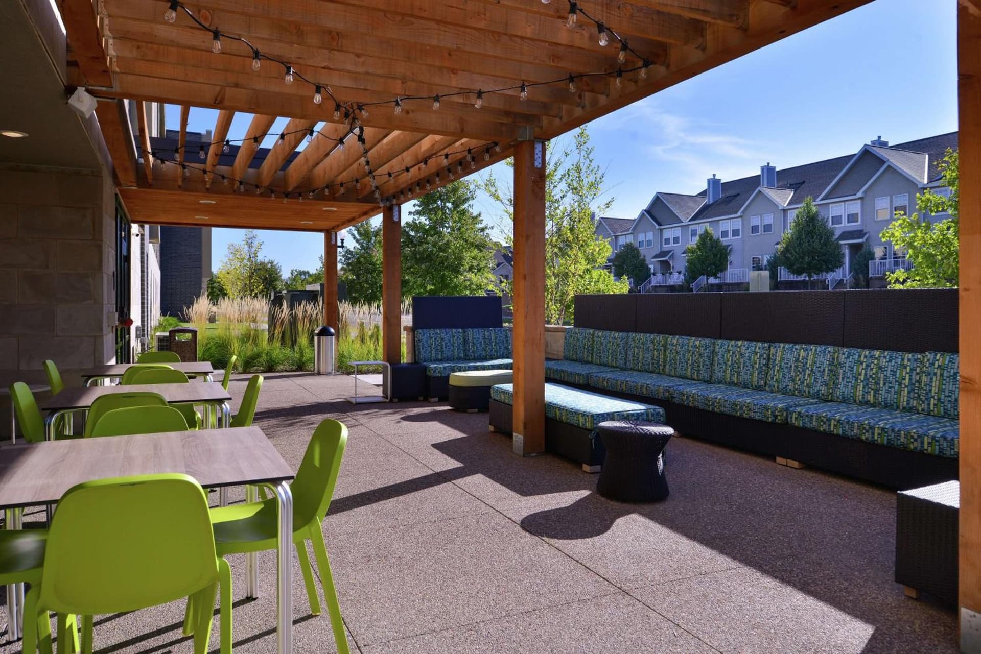 Home2 Suites By Hilton Eagan Minneapolis interior in Eagan, MN — gallery photo 2