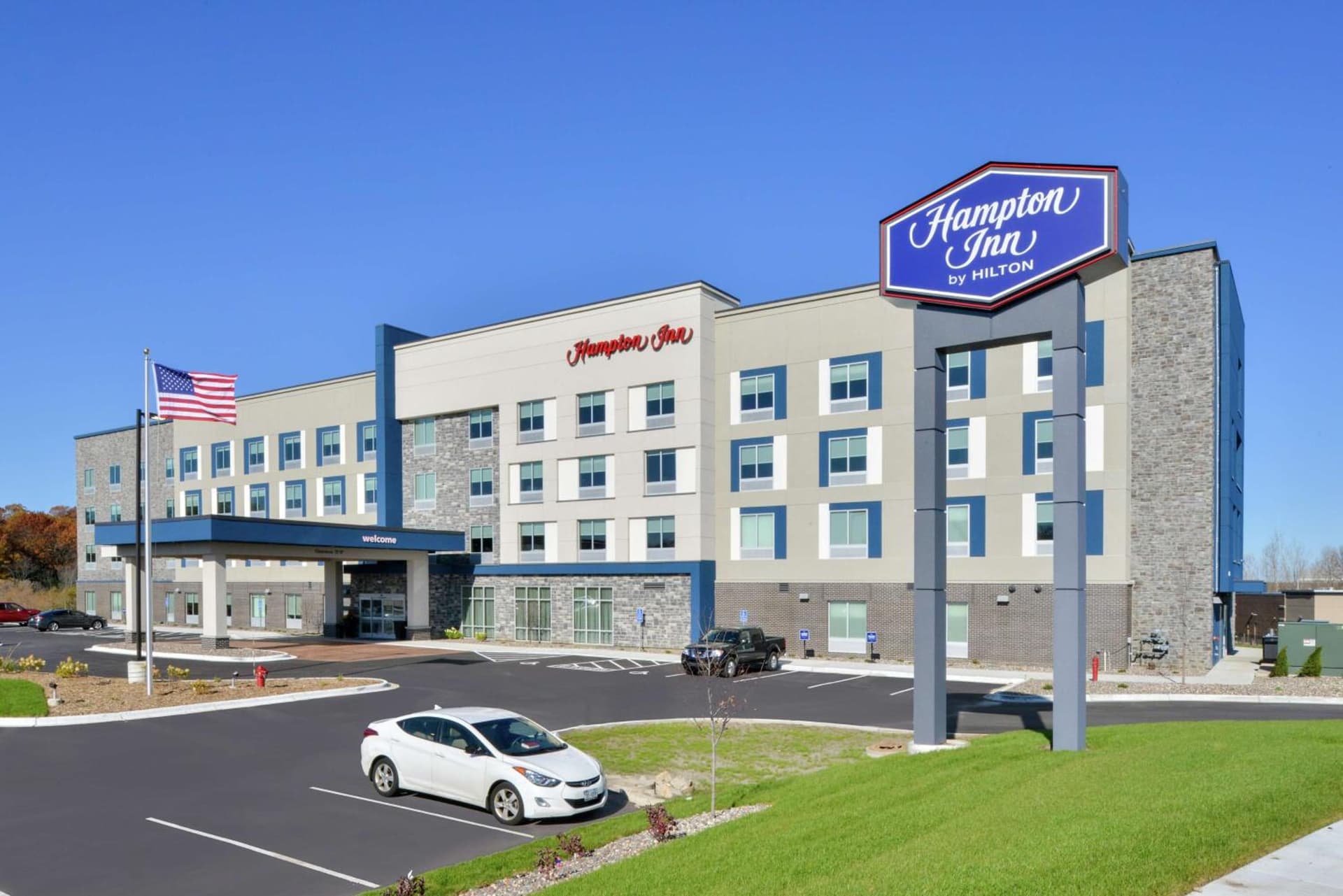 Hampton Inn Lakeville Minneapolis, Mn featured exterior or lobby in Lakeville, MN — similar hotel