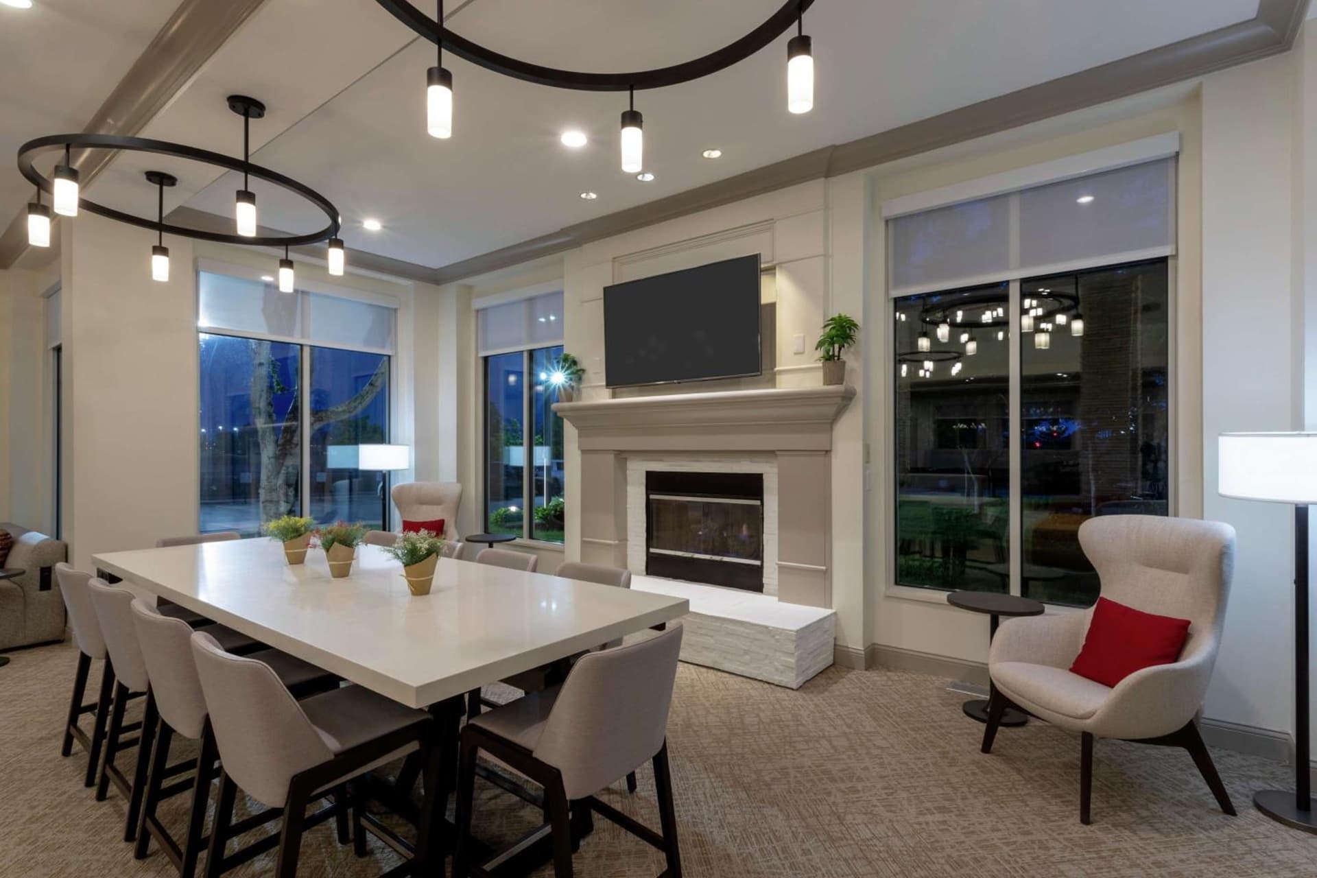 Hilton Garden Inn Minneapolis Saint Paul-Shoreview interior in Shoreview, MN — gallery photo 2