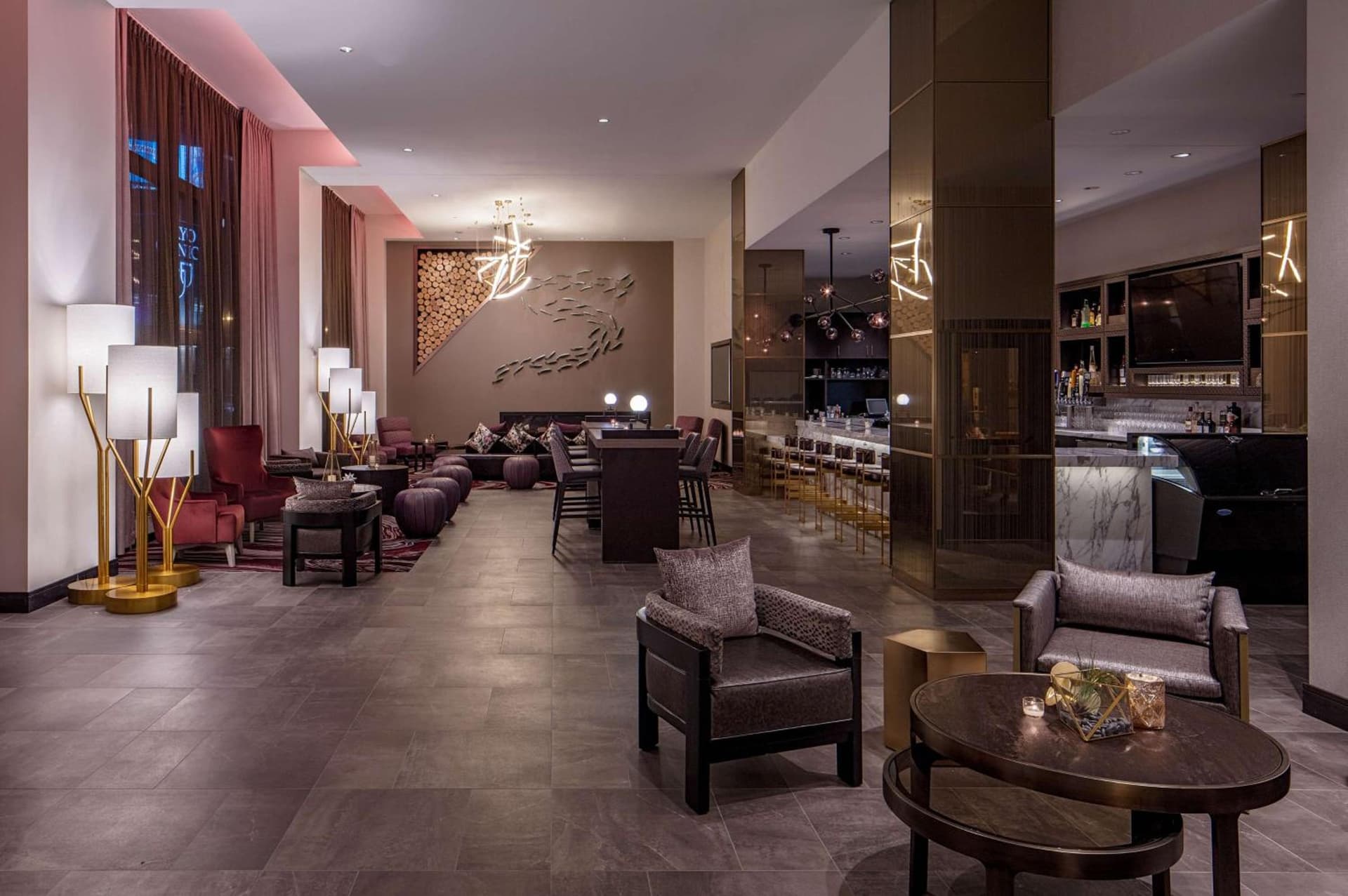 Embassy Suites By Hilton Minneapolis Downtown Hotel gallery photo in Minneapolis, MN — image 13
