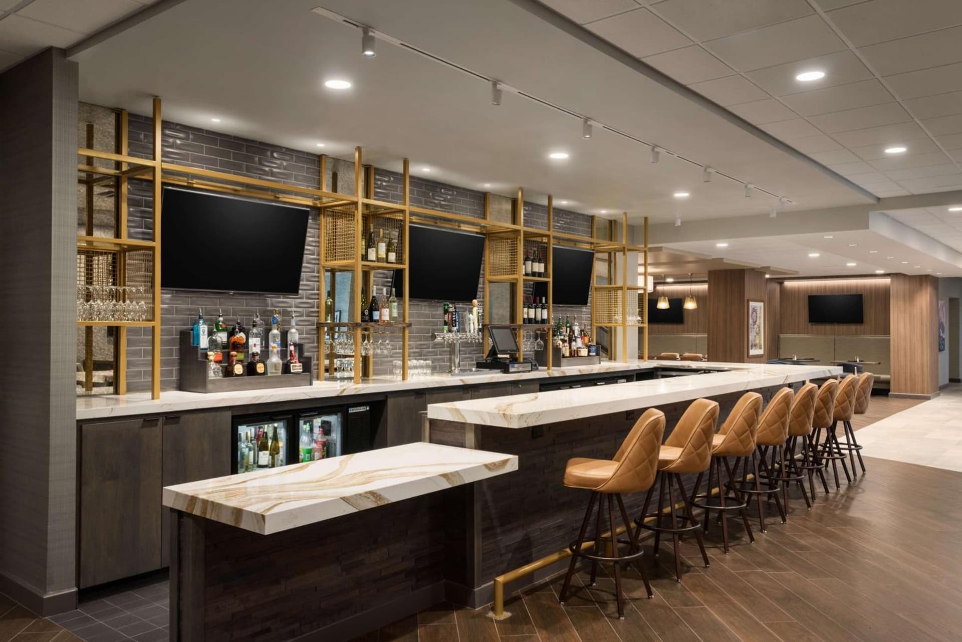 DoubleTree by Hilton St. Paul, MN property views in Saint Paul, MN — gallery photo 3