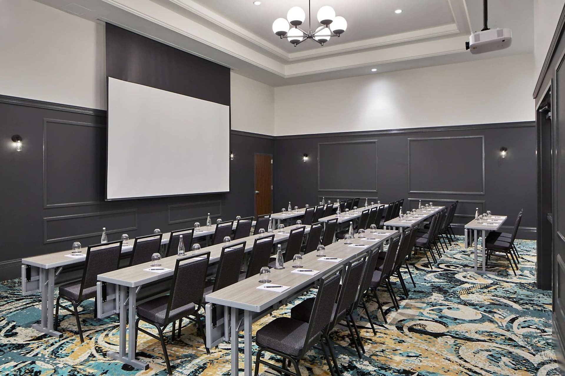 The Hamilton Alpharetta, Curio Collection By Hilton gallery photo in Alpharetta, GA — image 68
