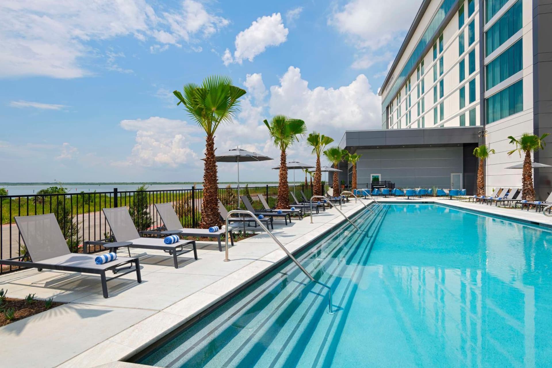 Hyatt Regency Baytown-Houston property views in Baytown, TX — gallery photo 3