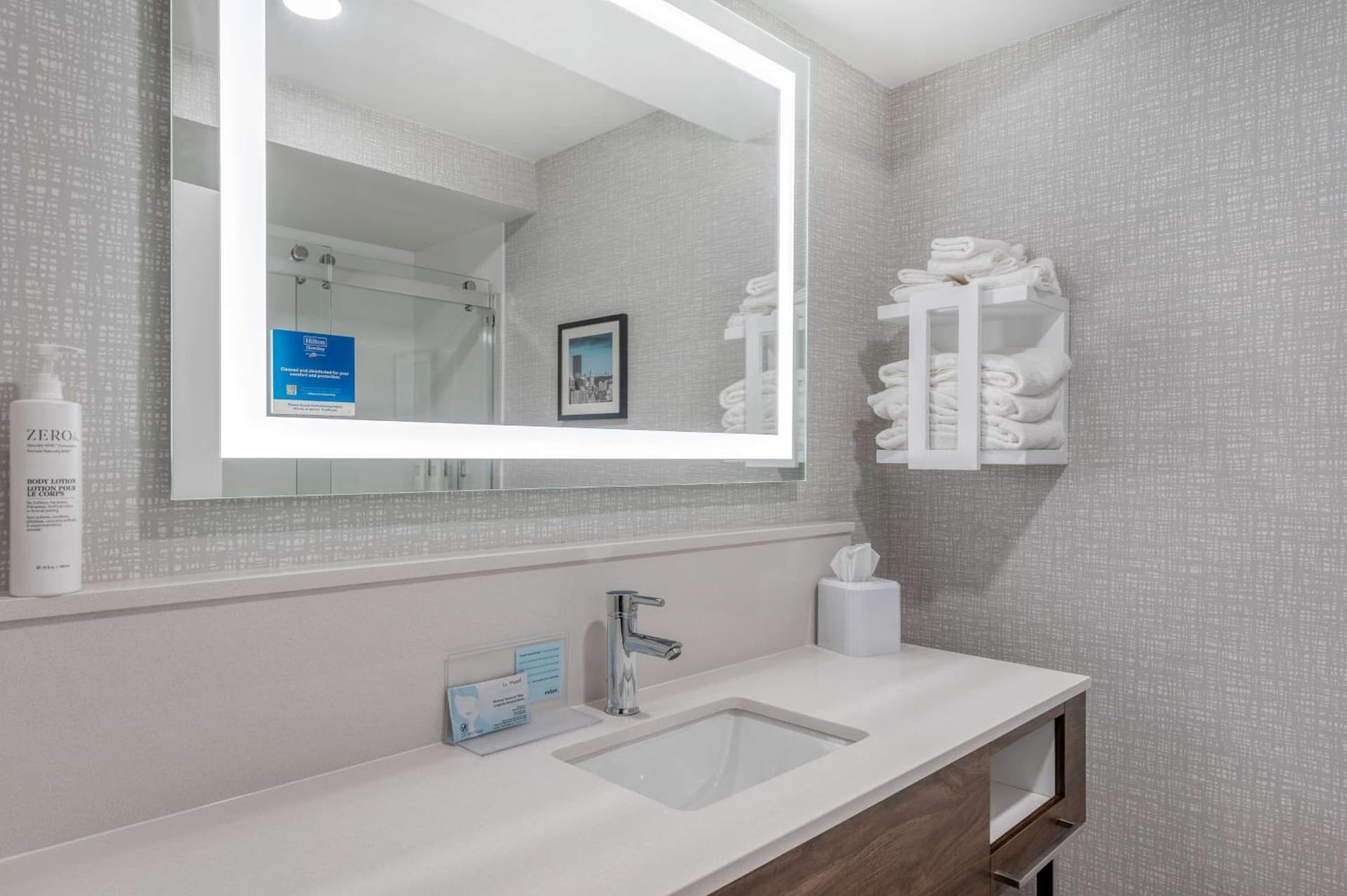Hampton Inn New Philadelphia gallery photo in New Philadelphia, OH — image 20